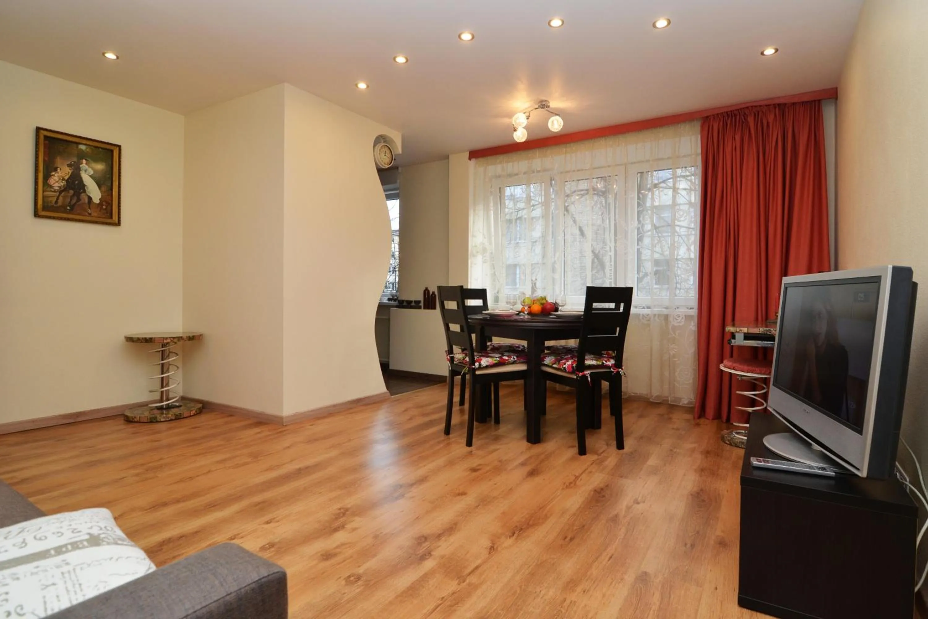TV and multimedia in Tomsona Apartment Riga Center