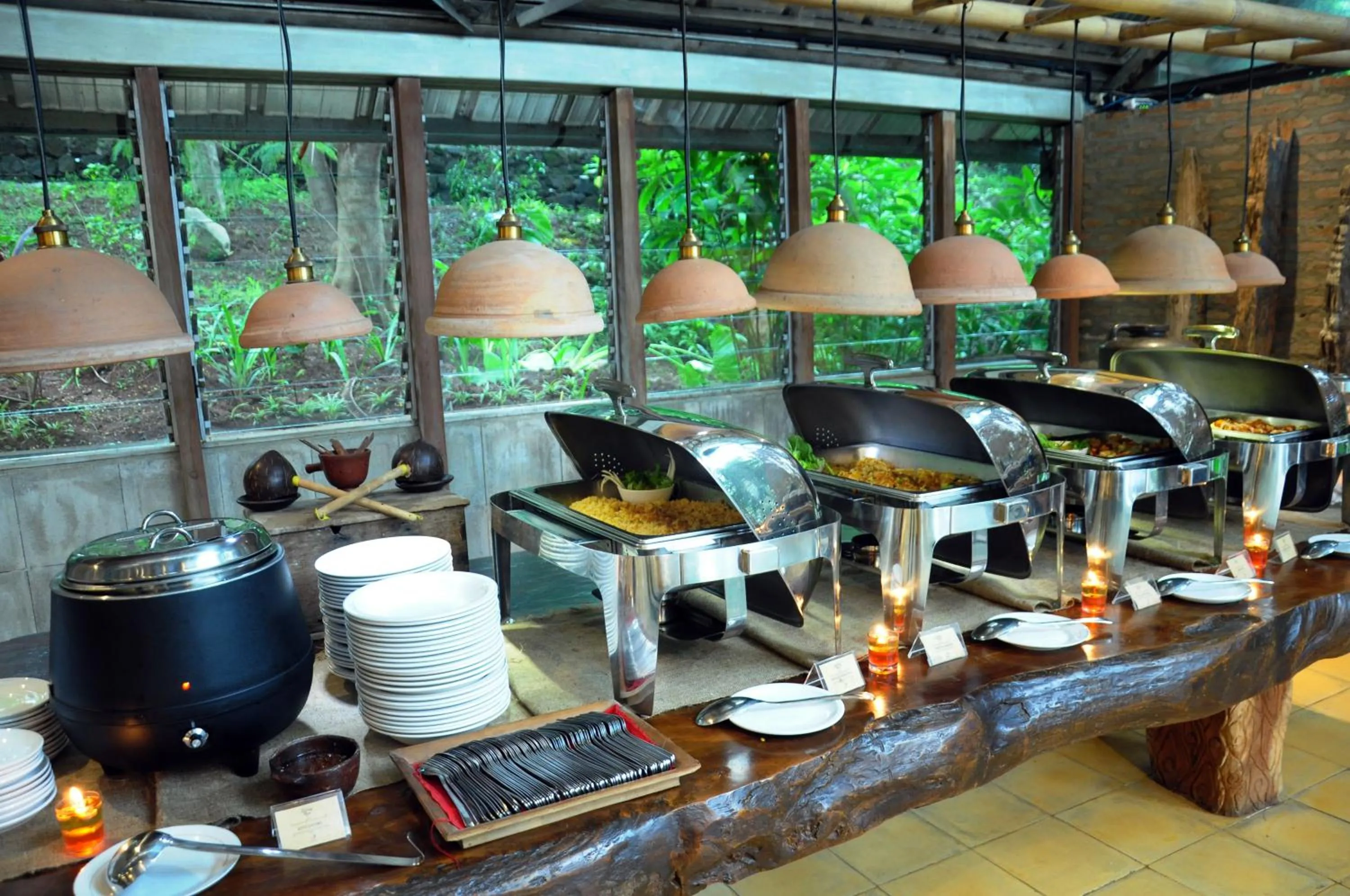 Breakfast in Desa Alamanis Resort Villa