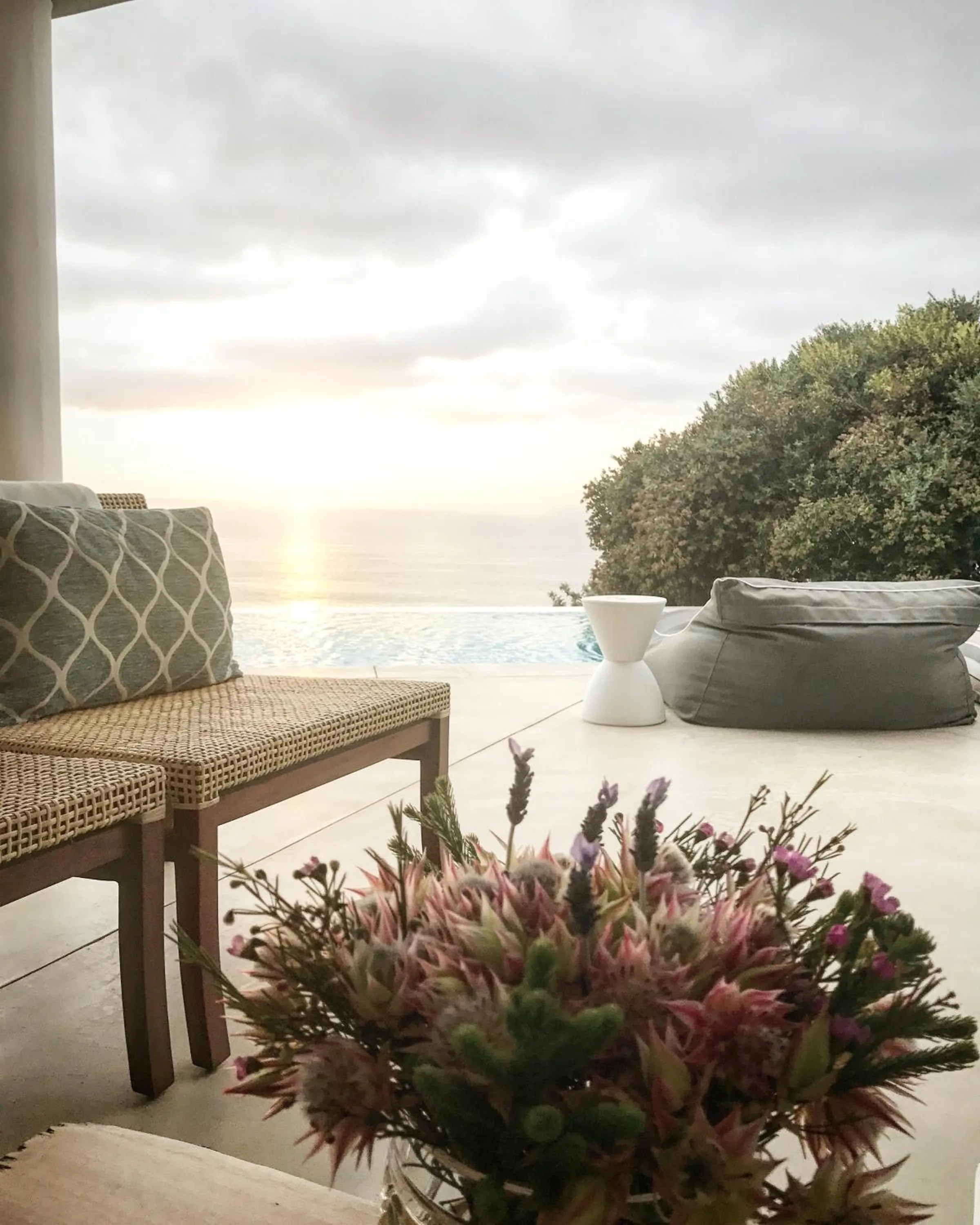 Sea view in Residence William French