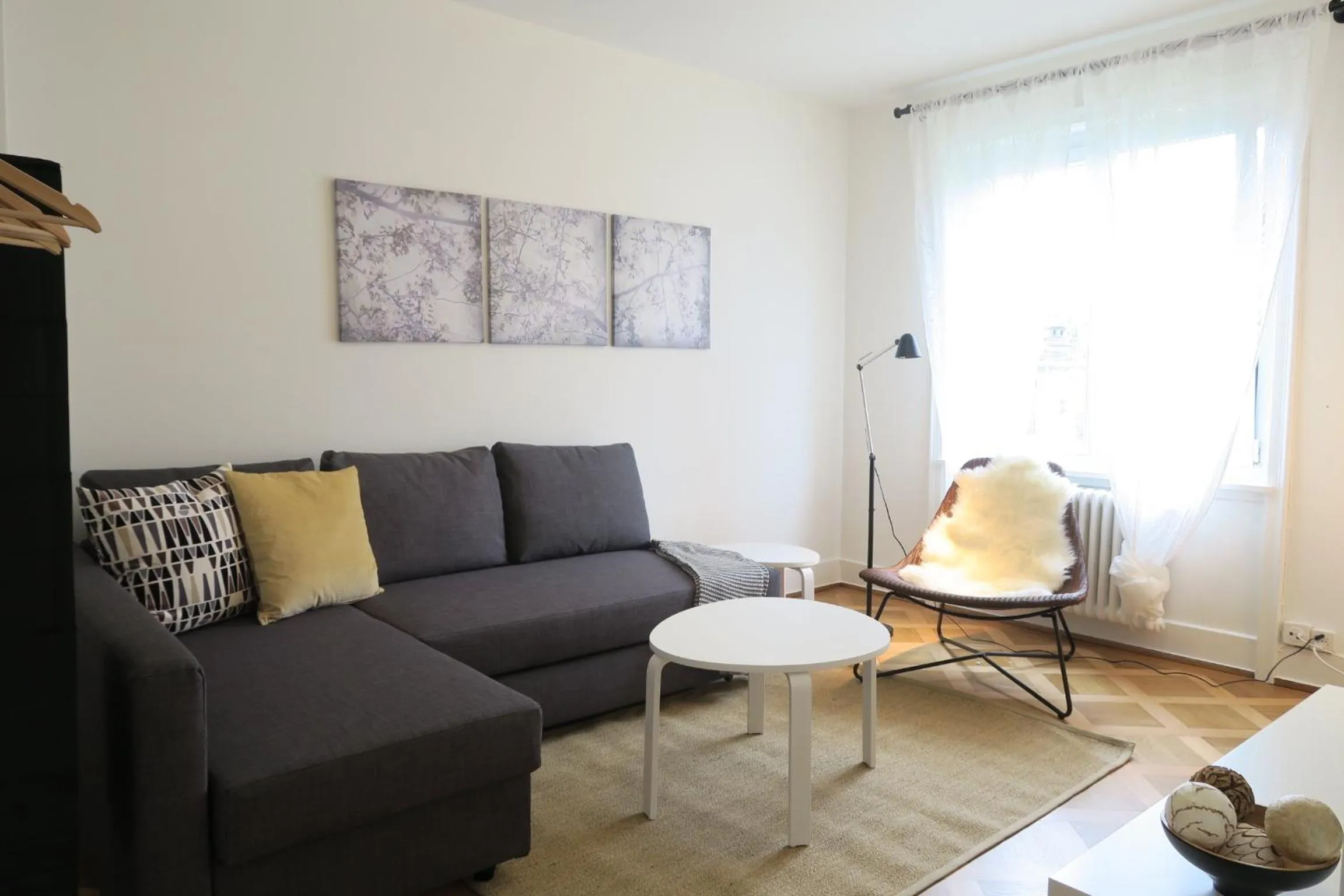 Living room in Zurich Furnished Apartments