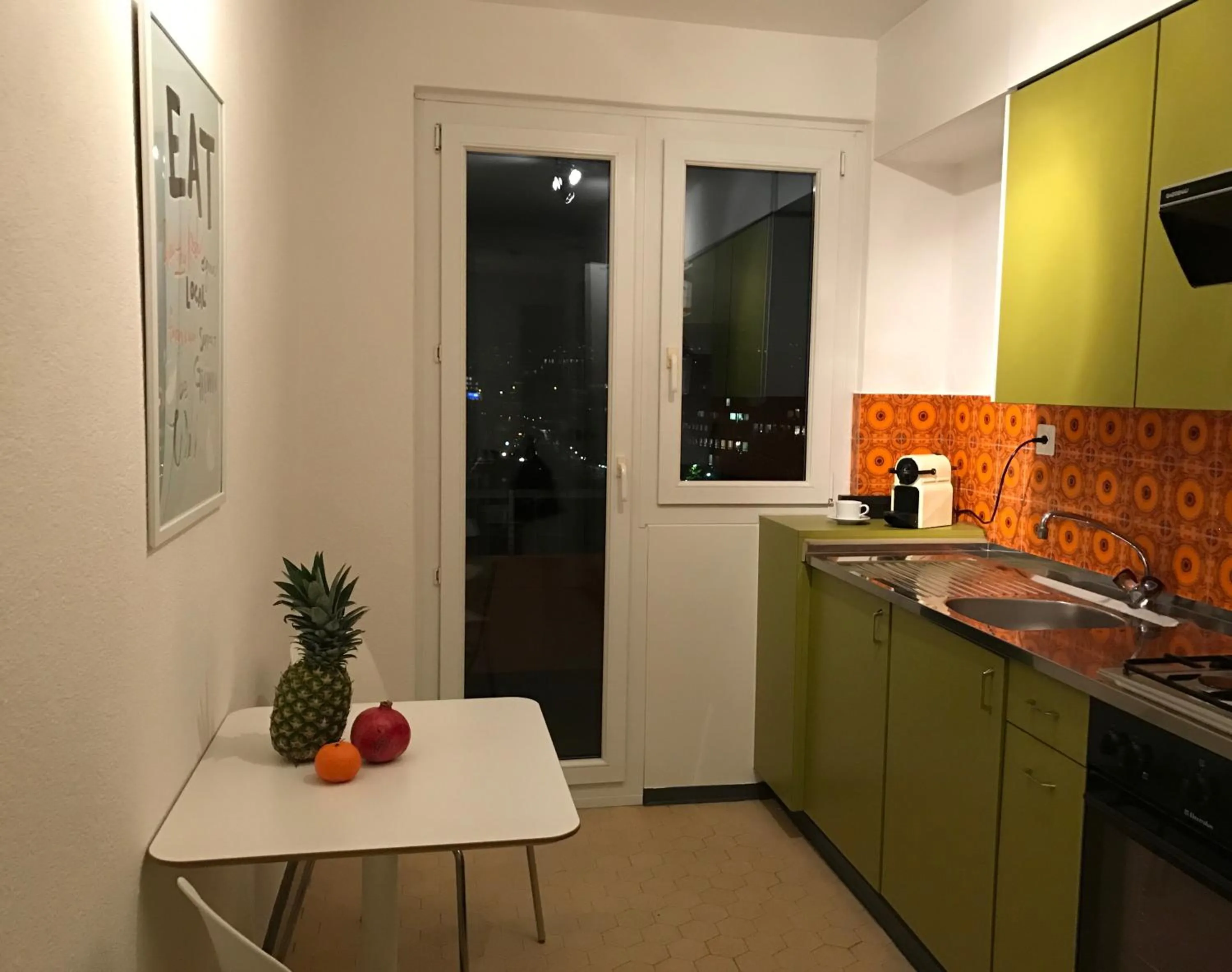 Coffee/tea facilities in Zurich Furnished Apartments
