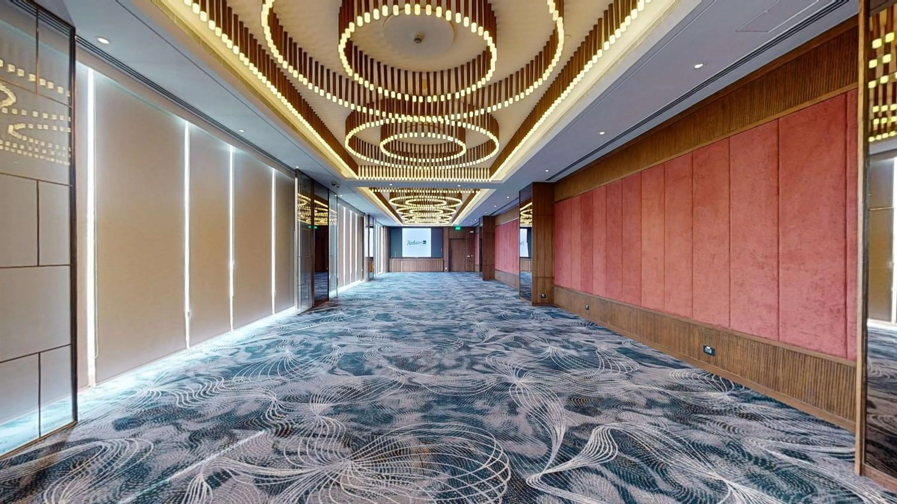 wedding in Radisson Blu Faridabad