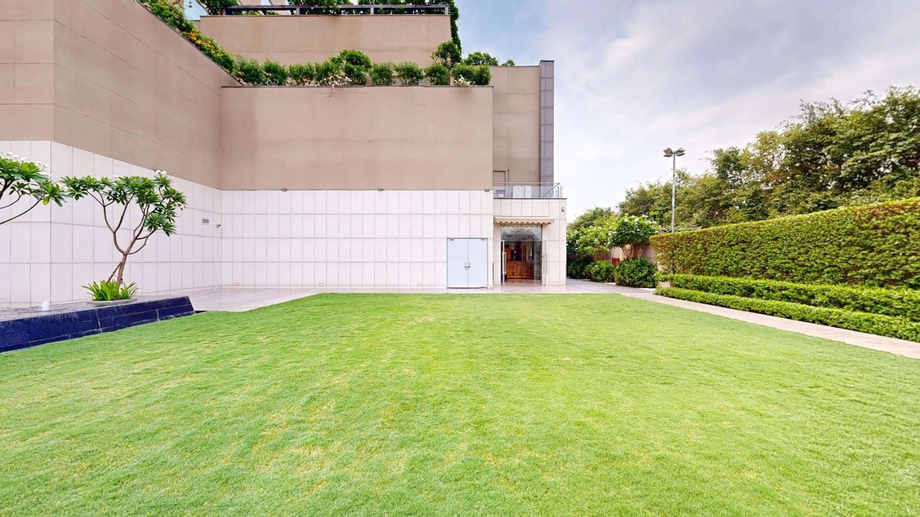 Property building in Radisson Blu Faridabad