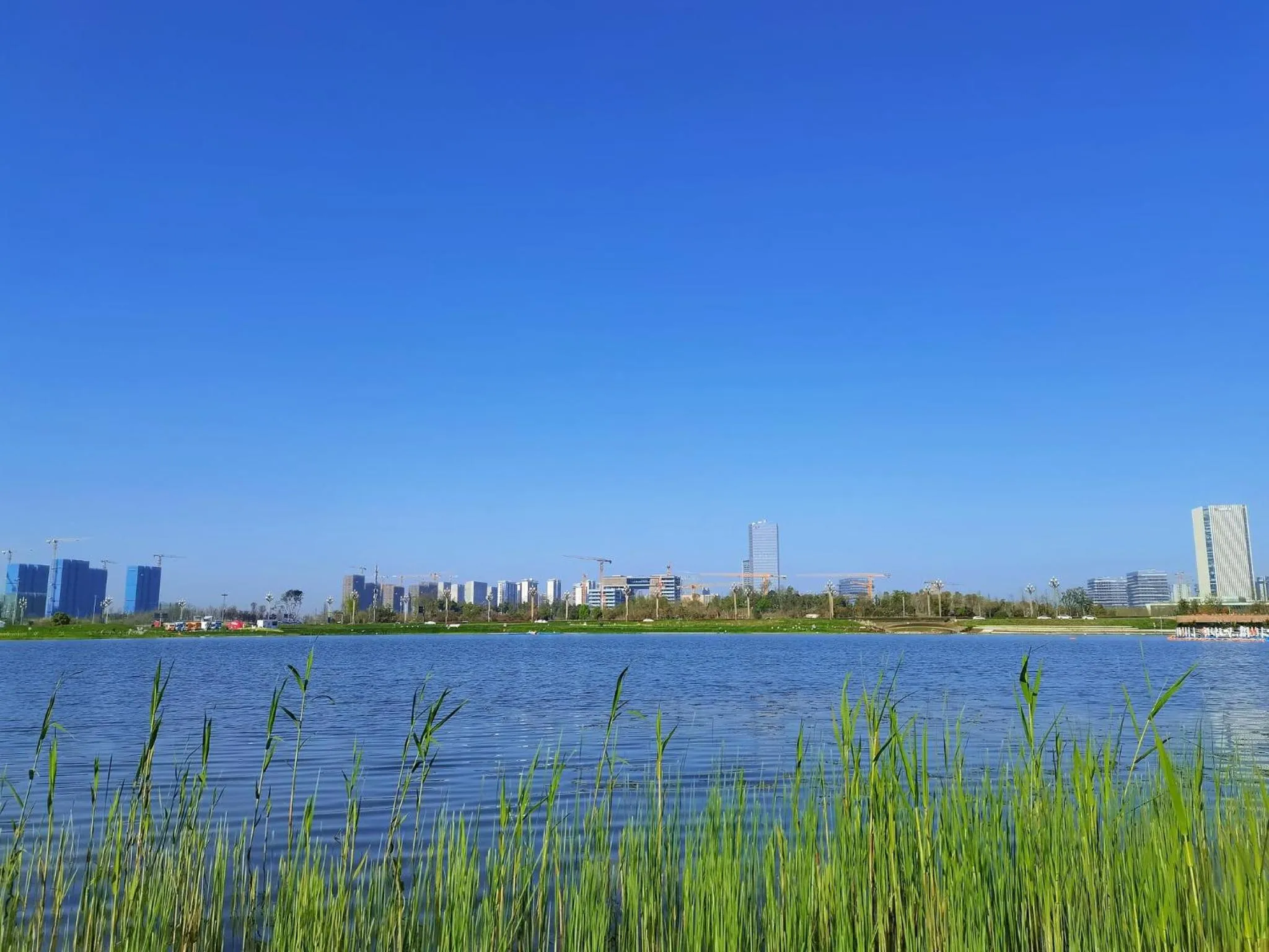 Property building in Holiday Inn Chengdu Qinhuang by IHG