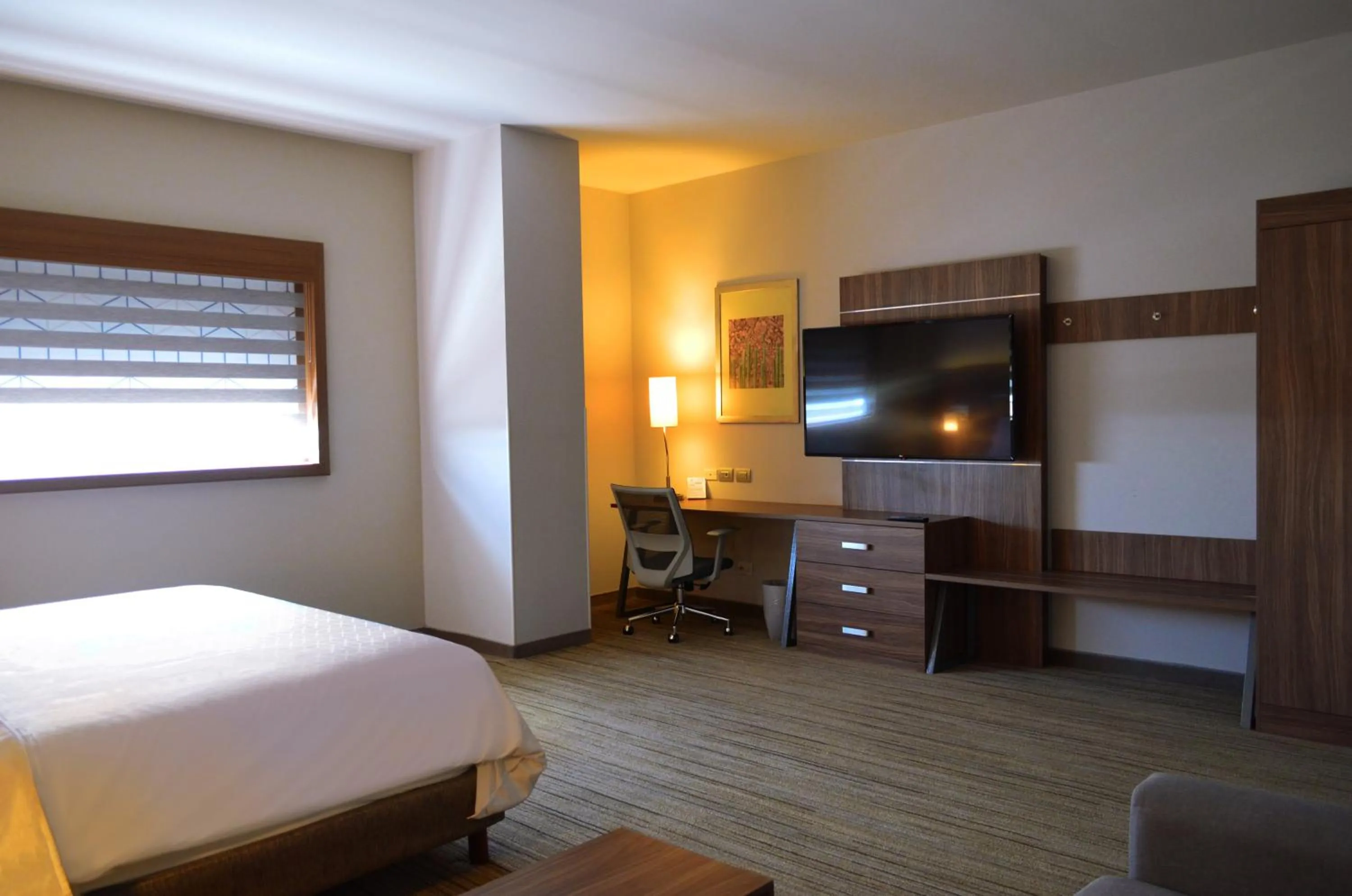 Photo of the whole room, Bed in Holiday Inn Express & Suites - Ciudad Obregon by IHG