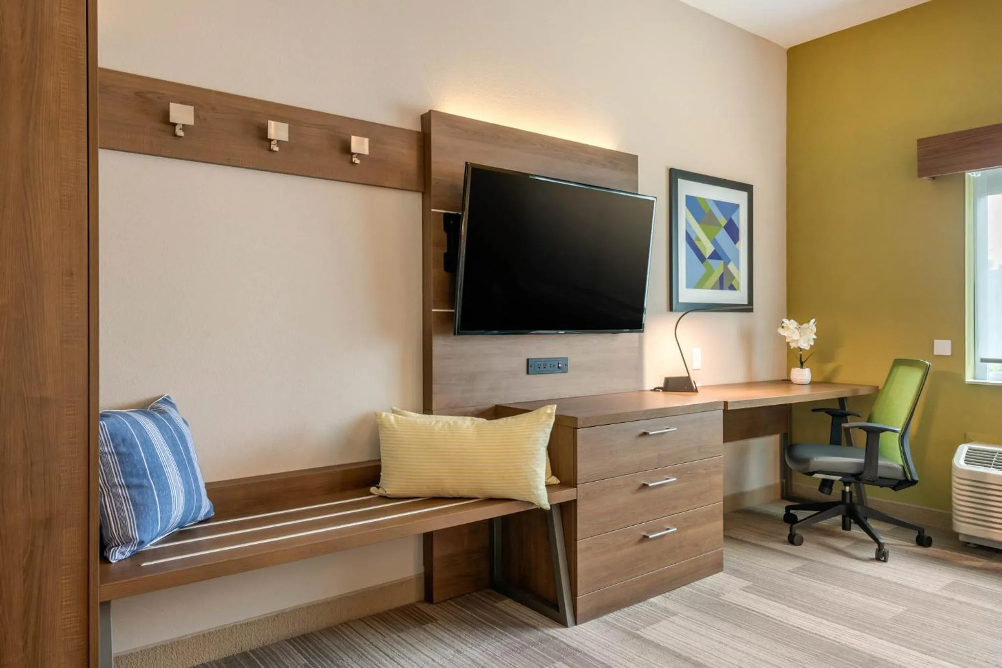 Photo of the whole room in Holiday Inn Express & Suites - St. Petersburg - Madeira Beach by IHG