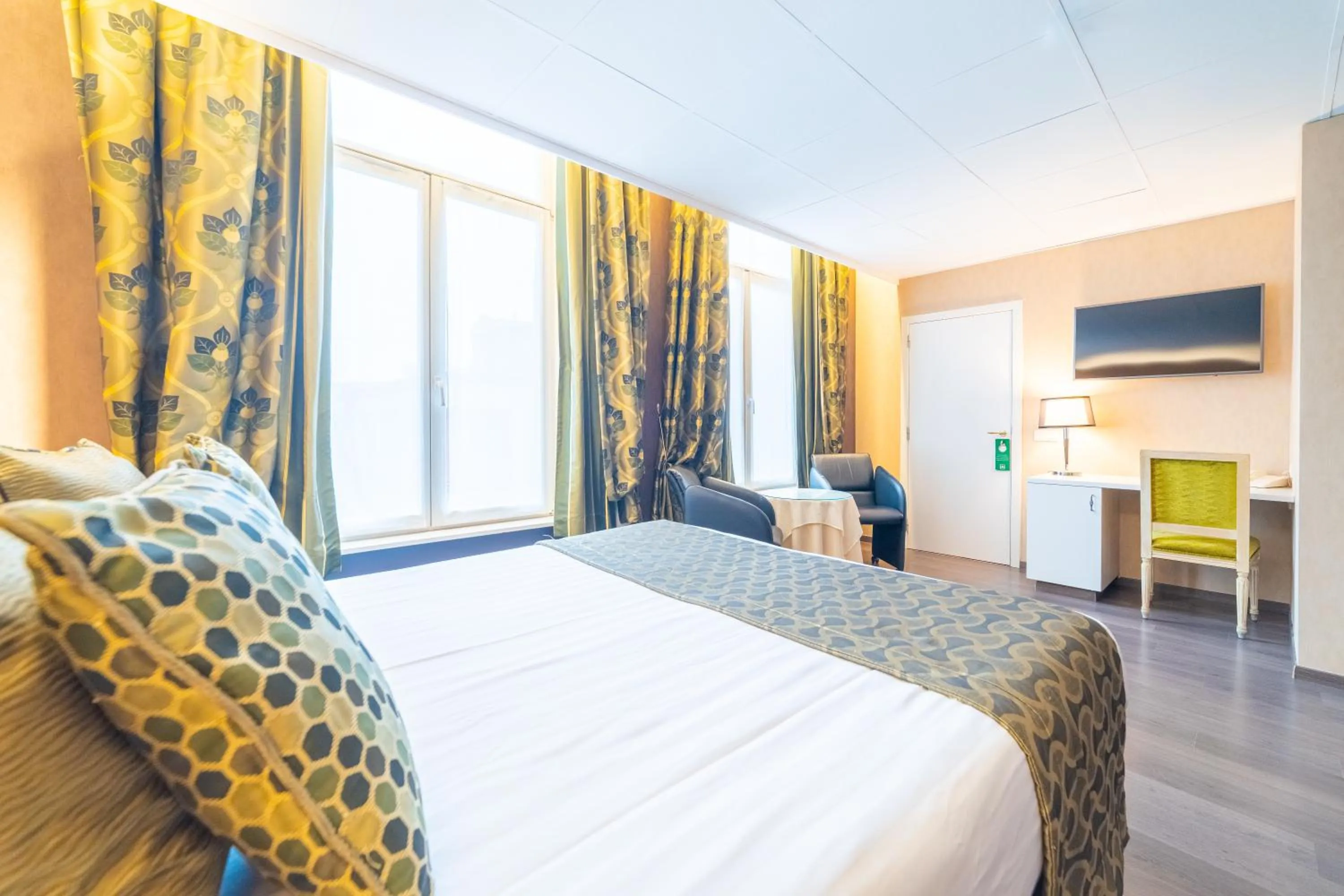 Photo of the whole room, Bed in Hotel Het Gheestelic Hof by CW Hotel Collection