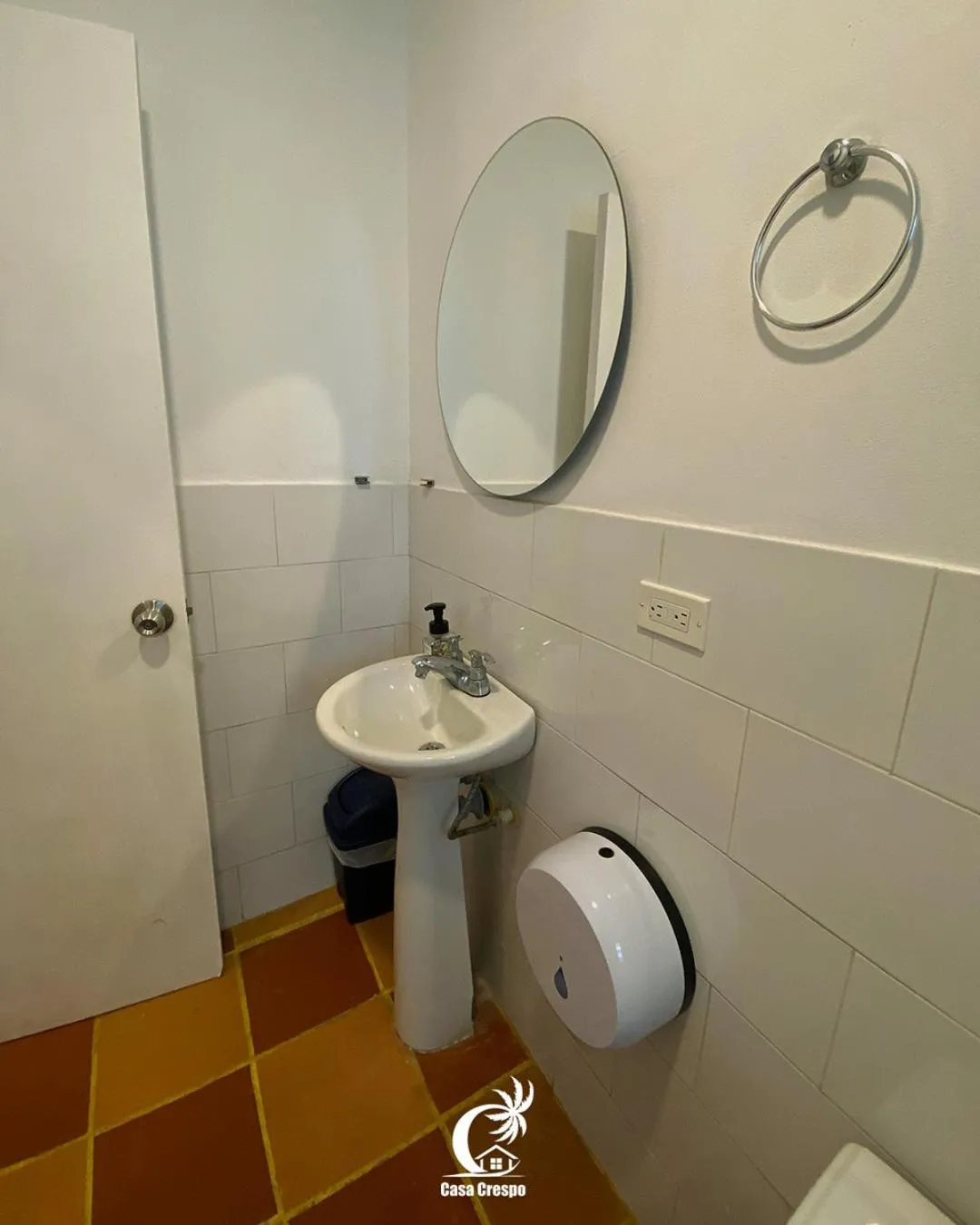 Toilet in Casa Crespo