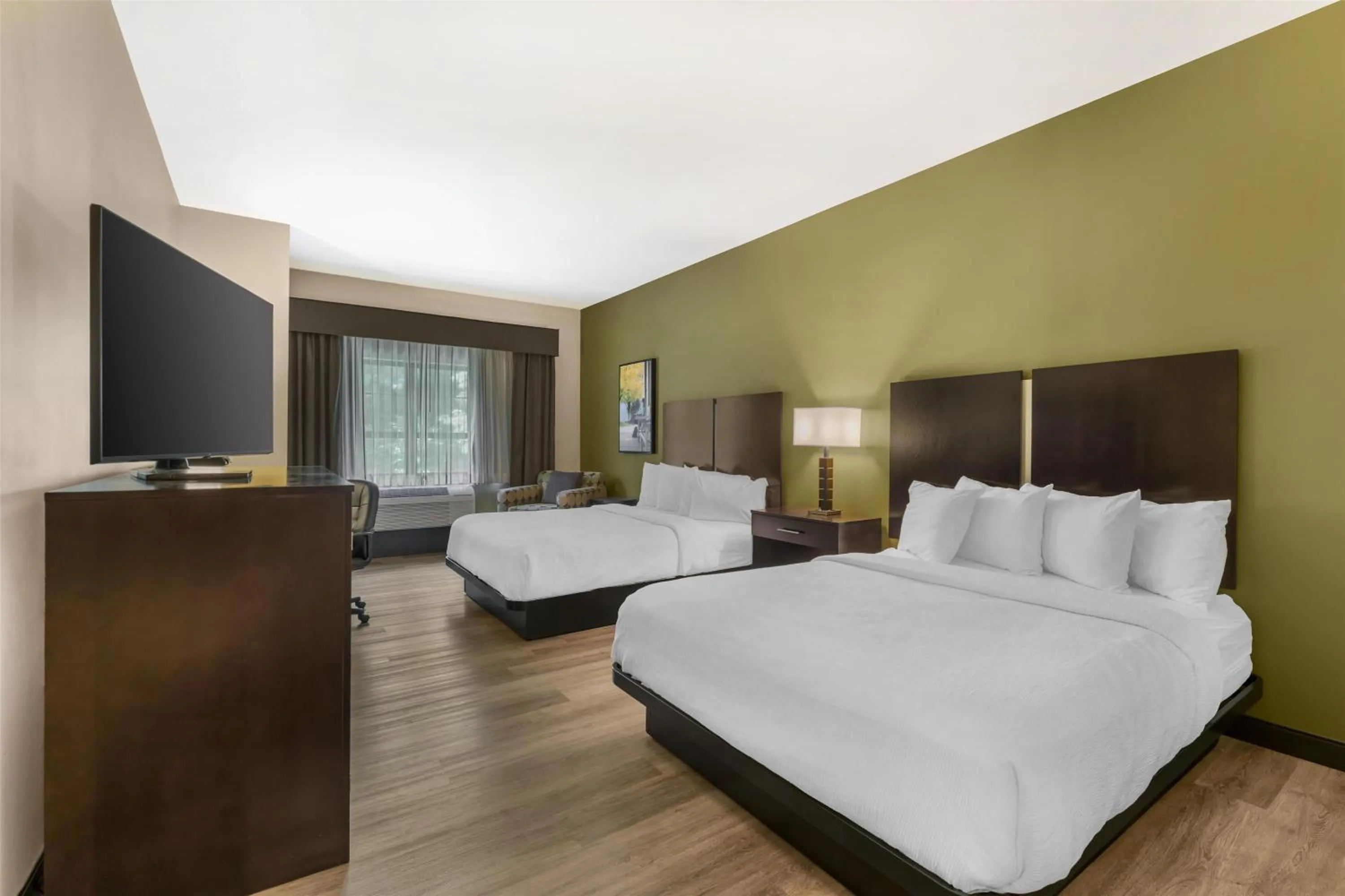 Bedroom, Bed in Best Western Plus Franciscan Square Inn & Suites Steubenville