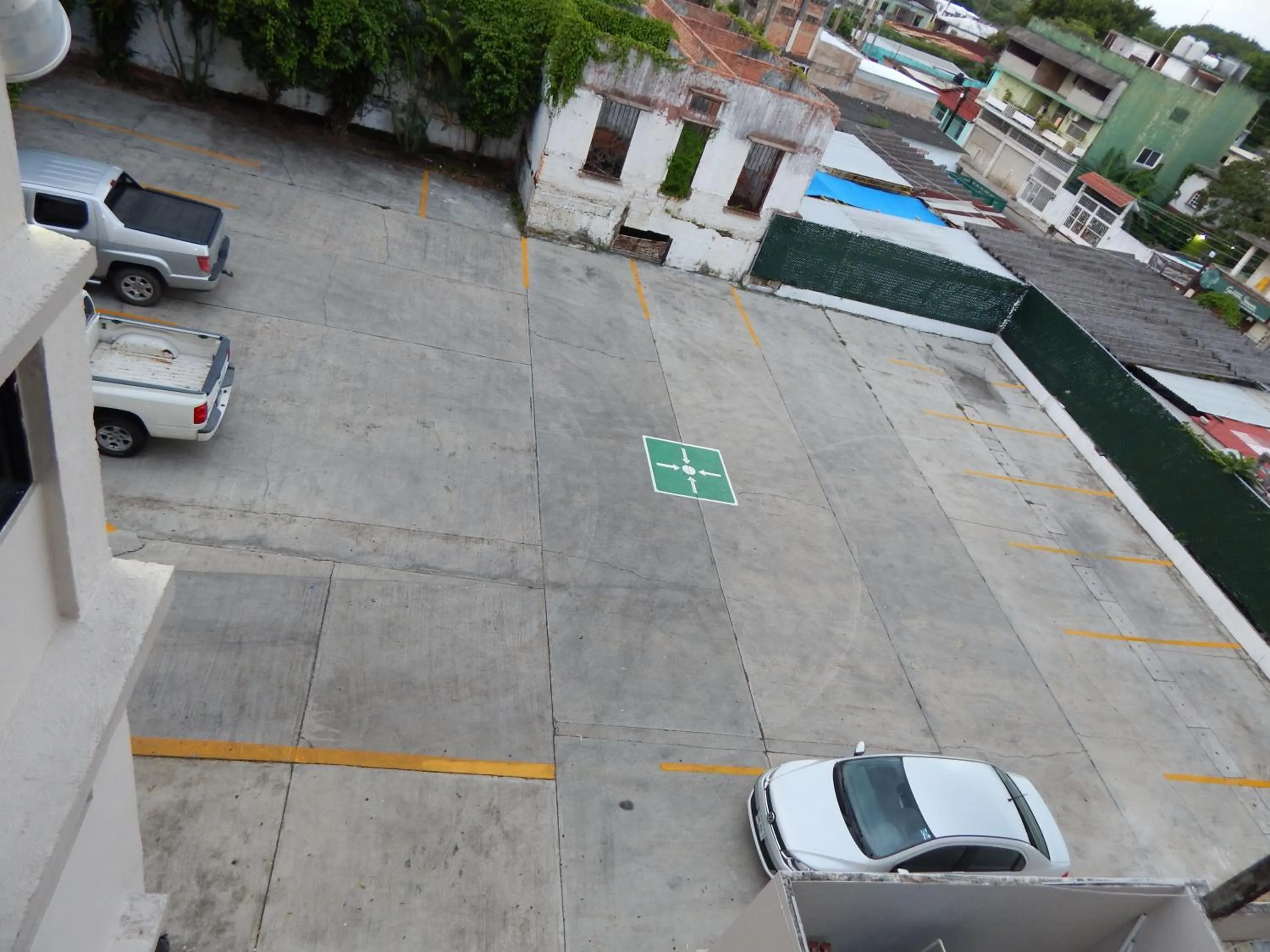 Parking in Days Inn by Wyndham Minatitlan