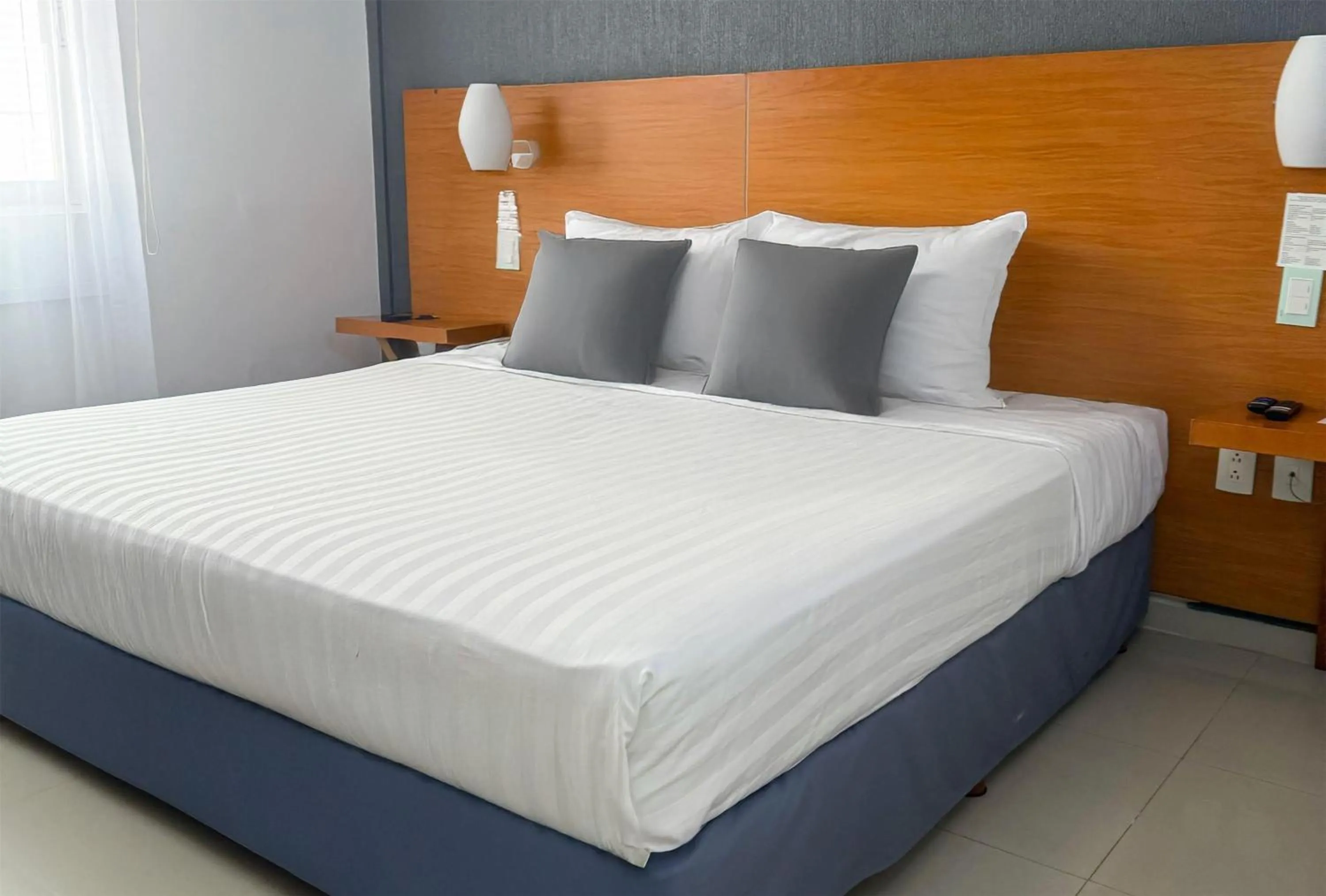 Photo of the whole room, Bed in Days Inn by Wyndham Minatitlan