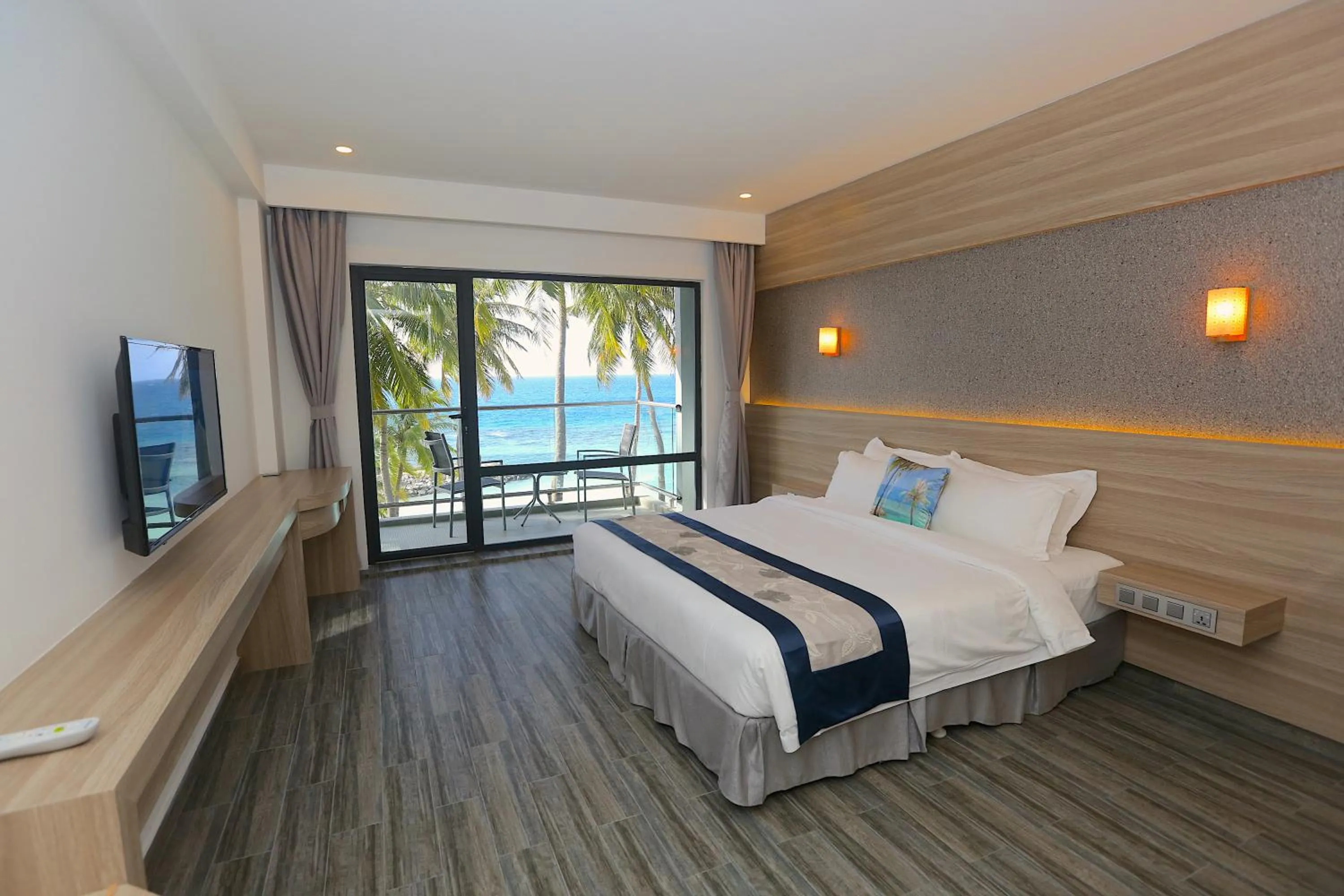 Bedroom, Bed in Kaani Grand Seaview