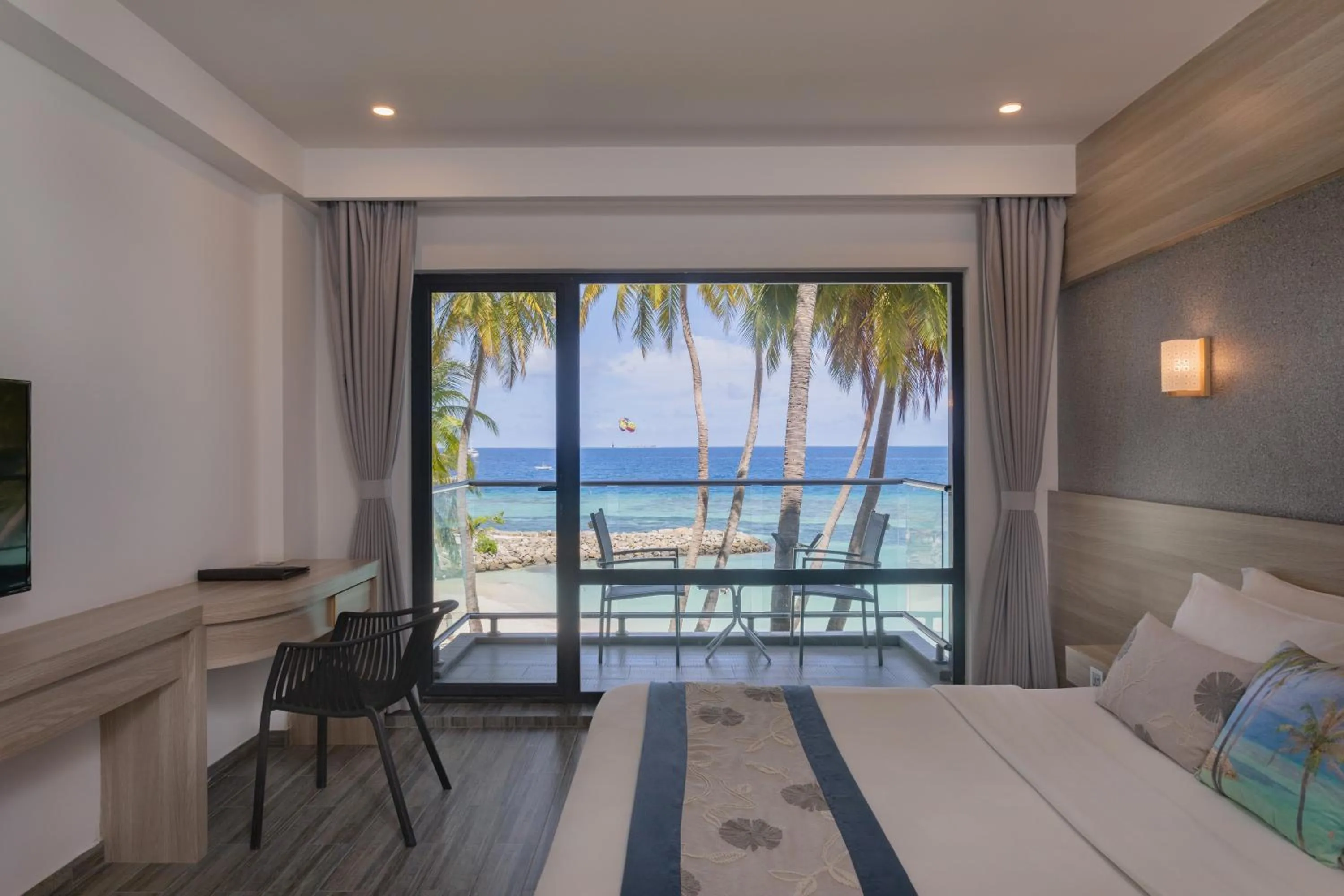 Bedroom, Bed in Kaani Grand Seaview