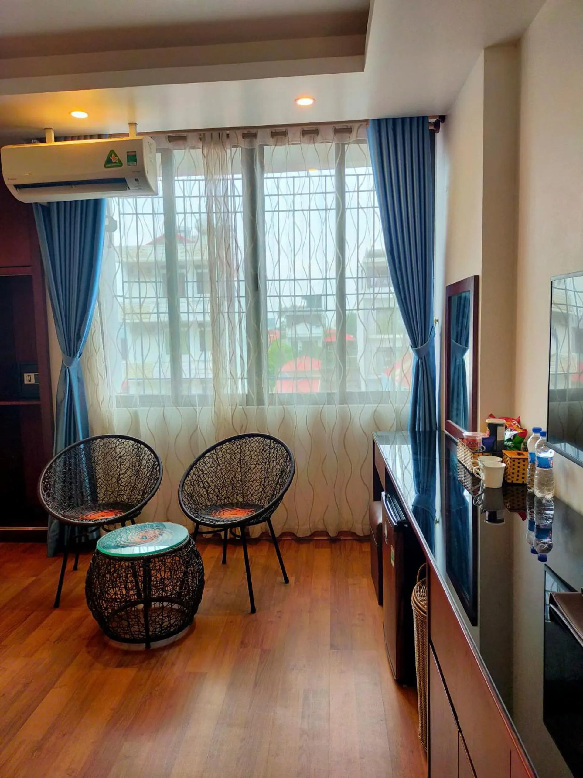 Living room in Camellia Hotel