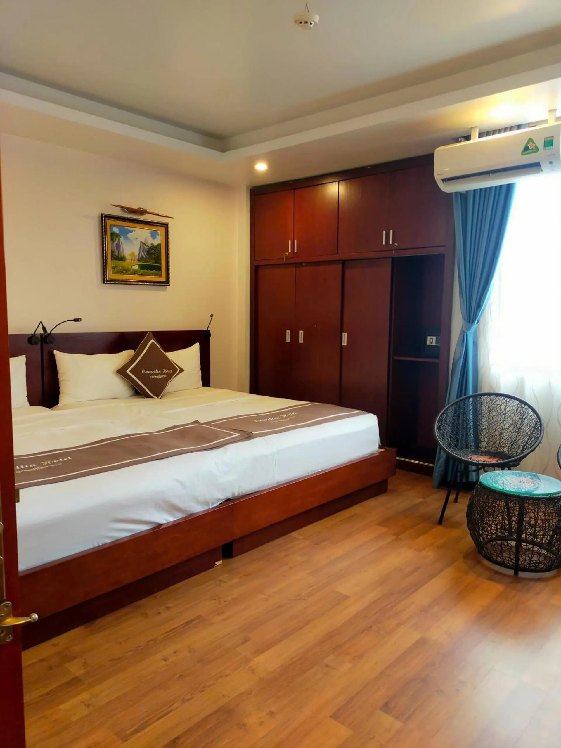 Bedroom, Bed in Camellia Hotel