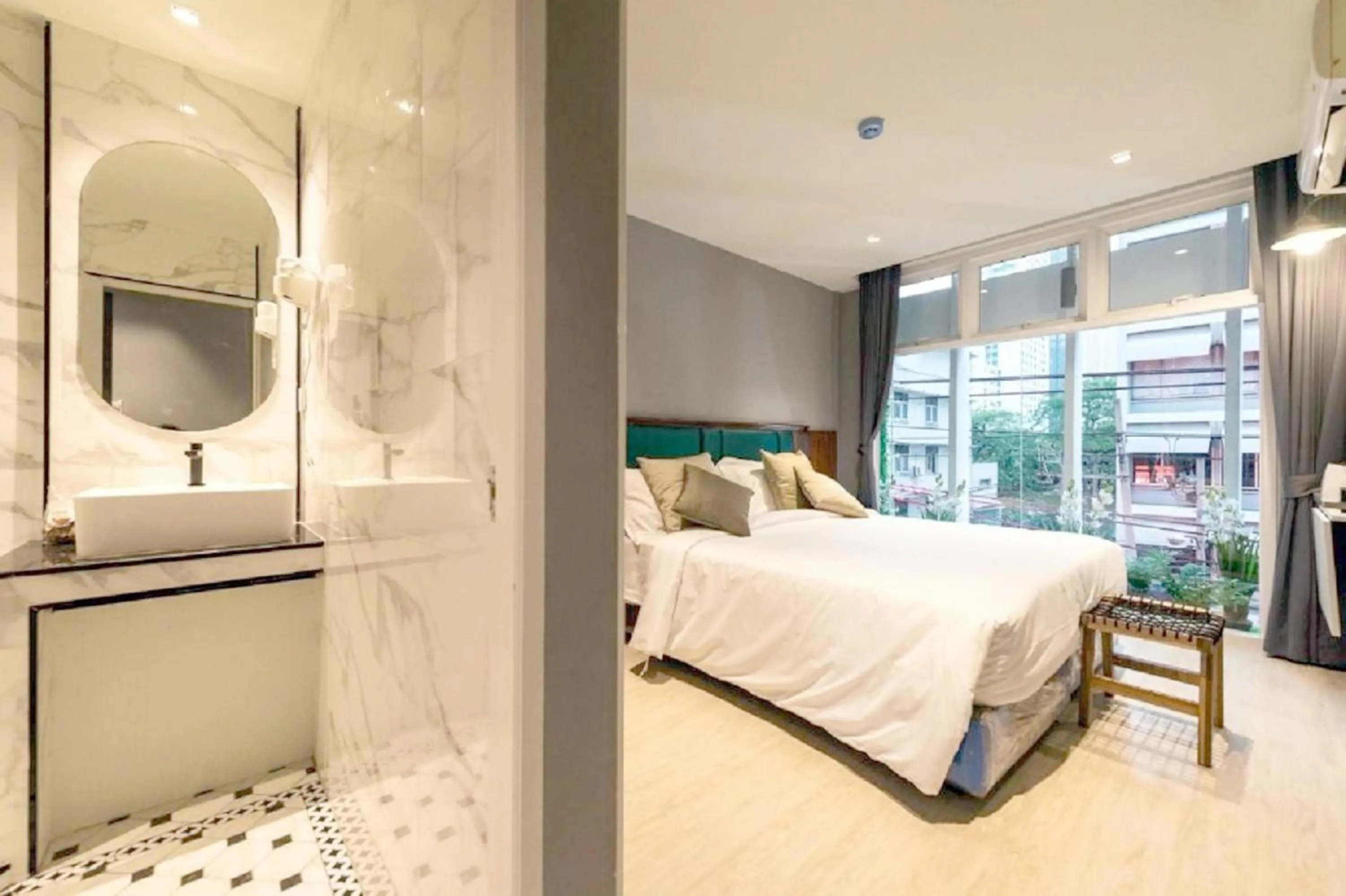 Bed in Narawad Boutique Hotel