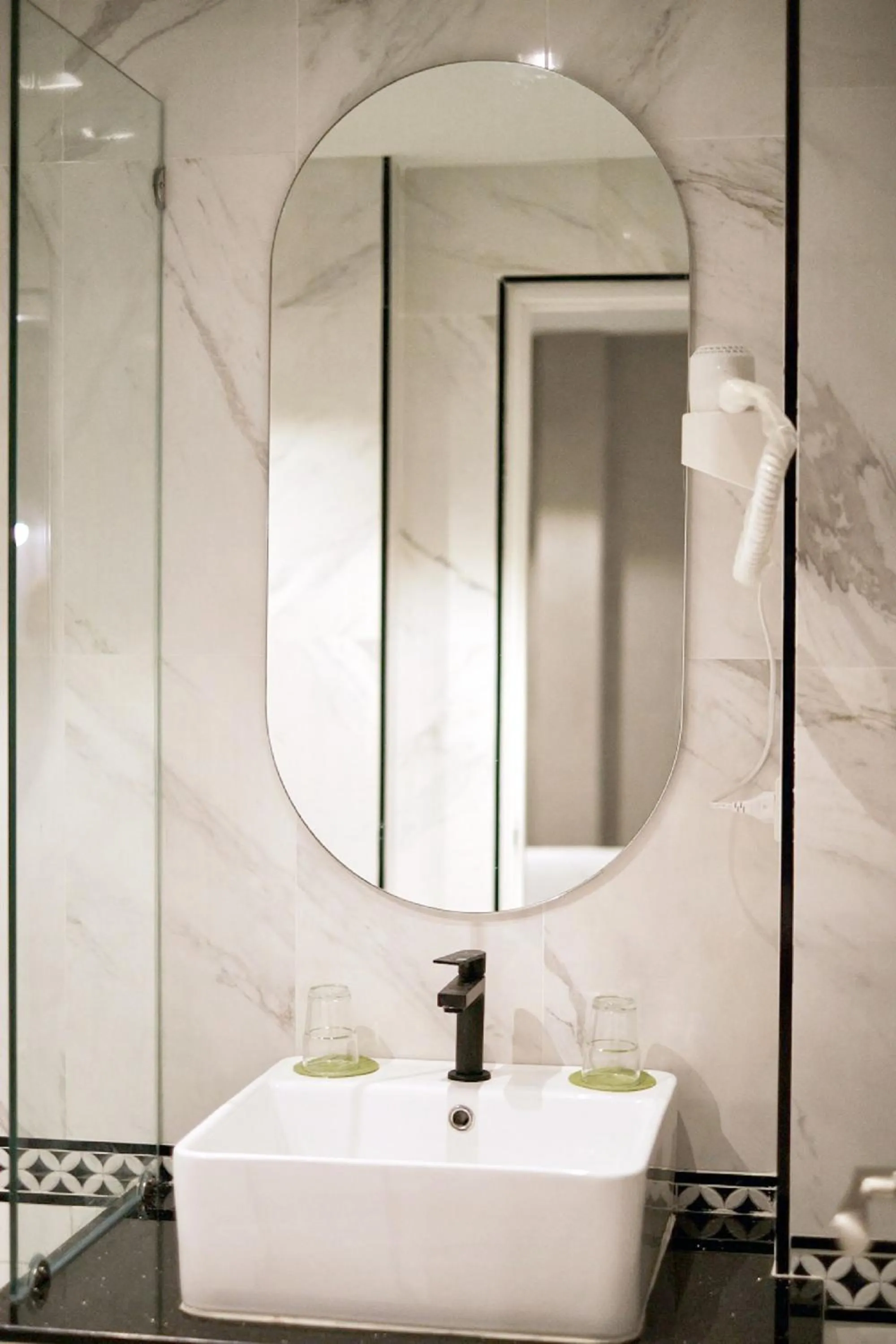 Shower in Narawad Boutique Hotel