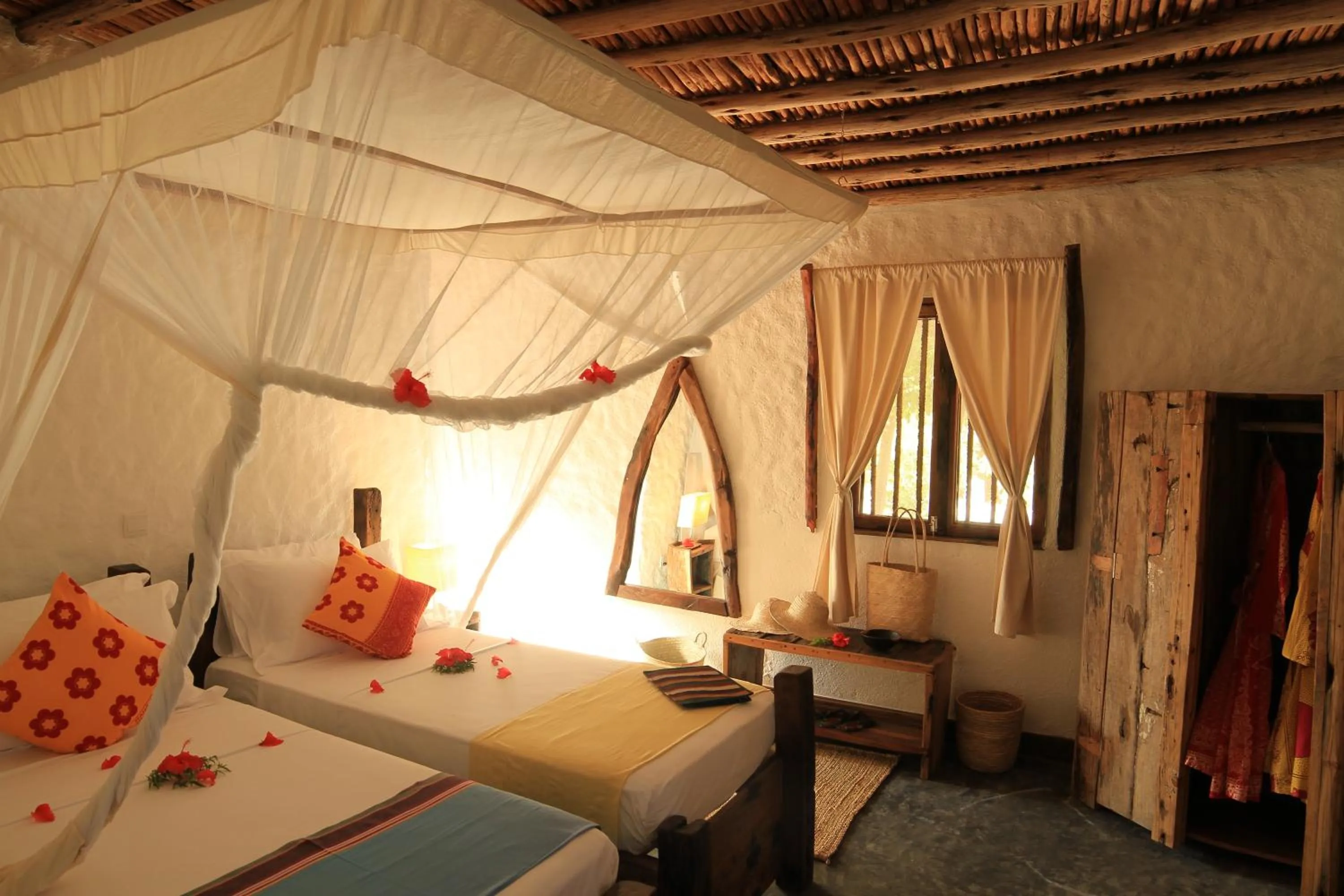 Bed in Ujamaa Beach Resort