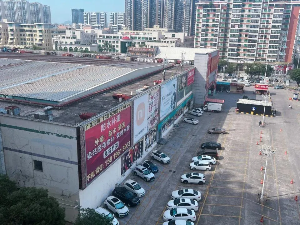 Menshine Gloria Plaza Hotel