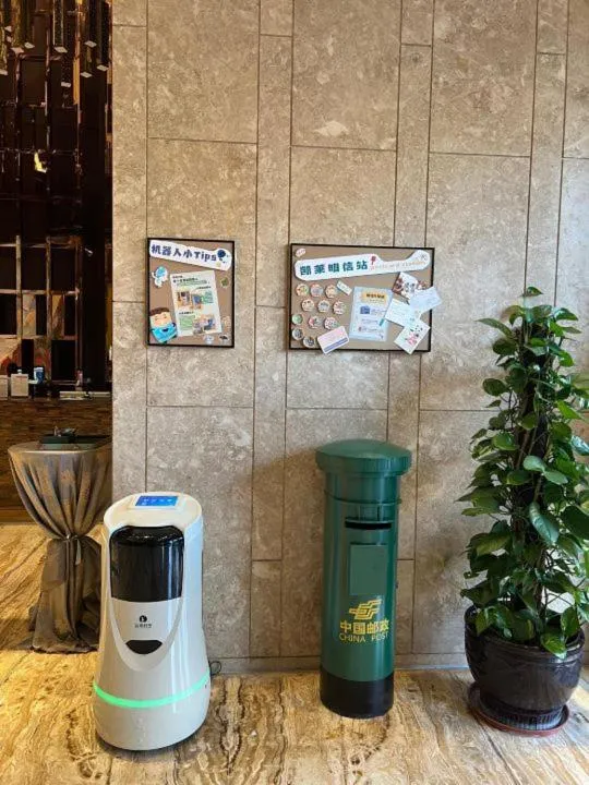 Menshine Gloria Plaza Hotel