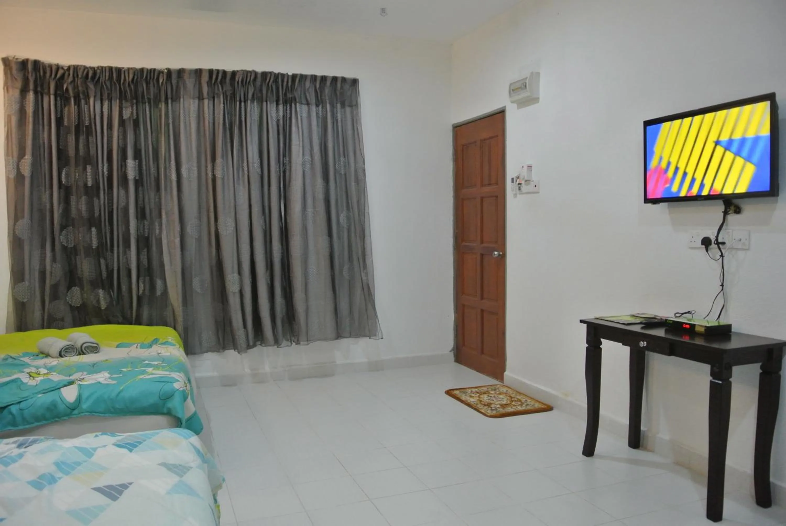 TV and multimedia, Bed in Wave Langkawi Inn