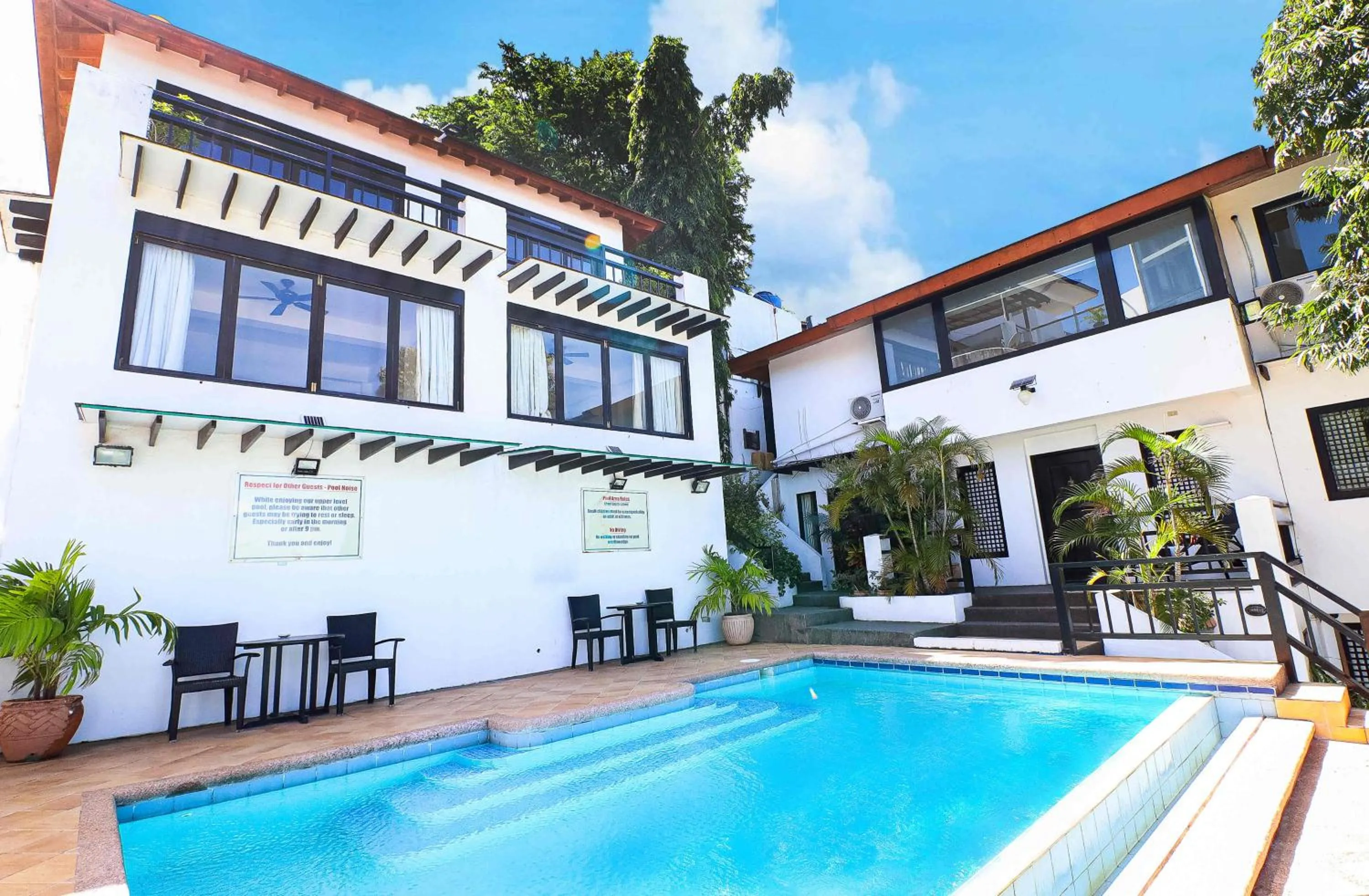 Swimming pool in Out of the Blue Resort