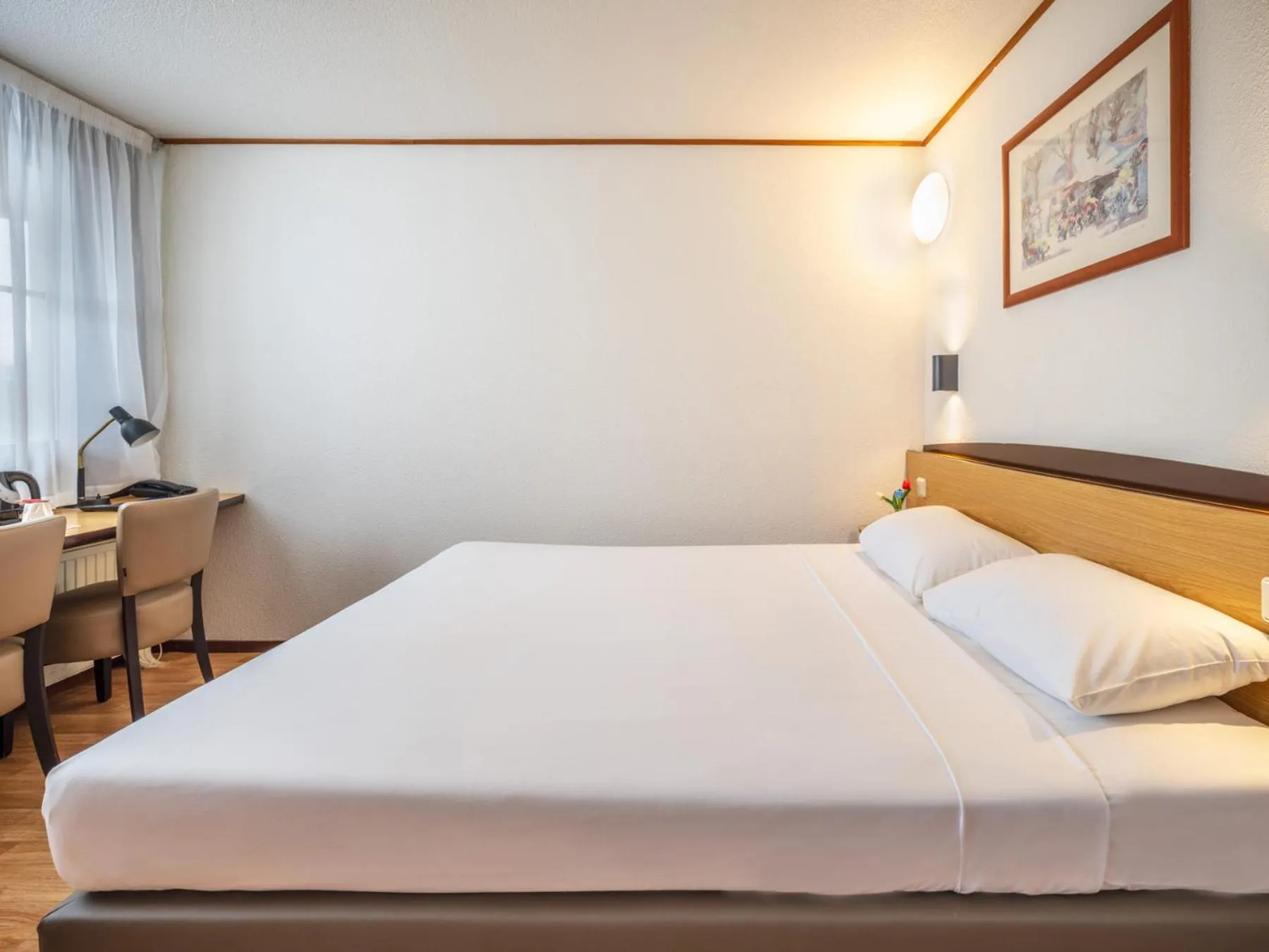 Bed in Campanile Hotel & Restaurant Gent