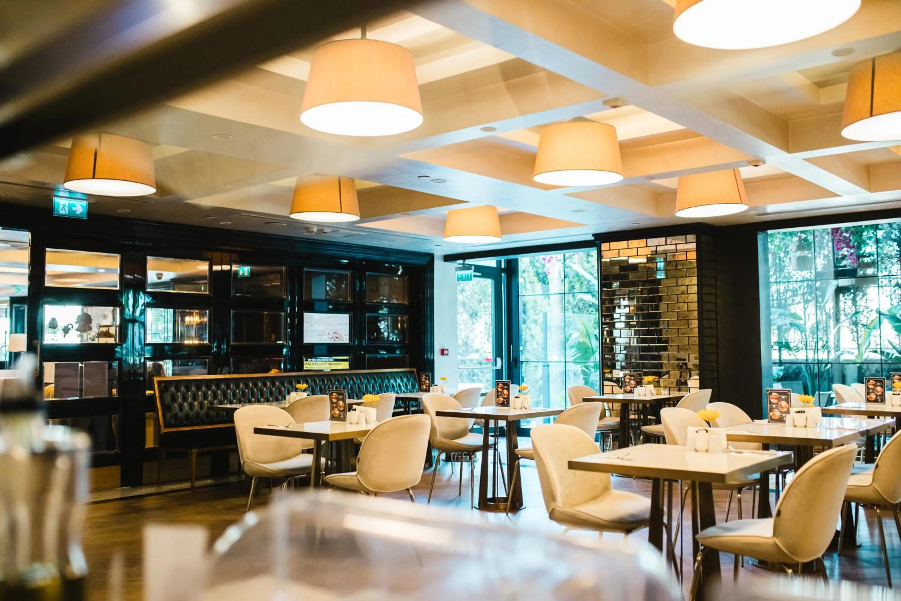 Restaurant/places to eat in DoubleTree By Hilton Izmir Airport