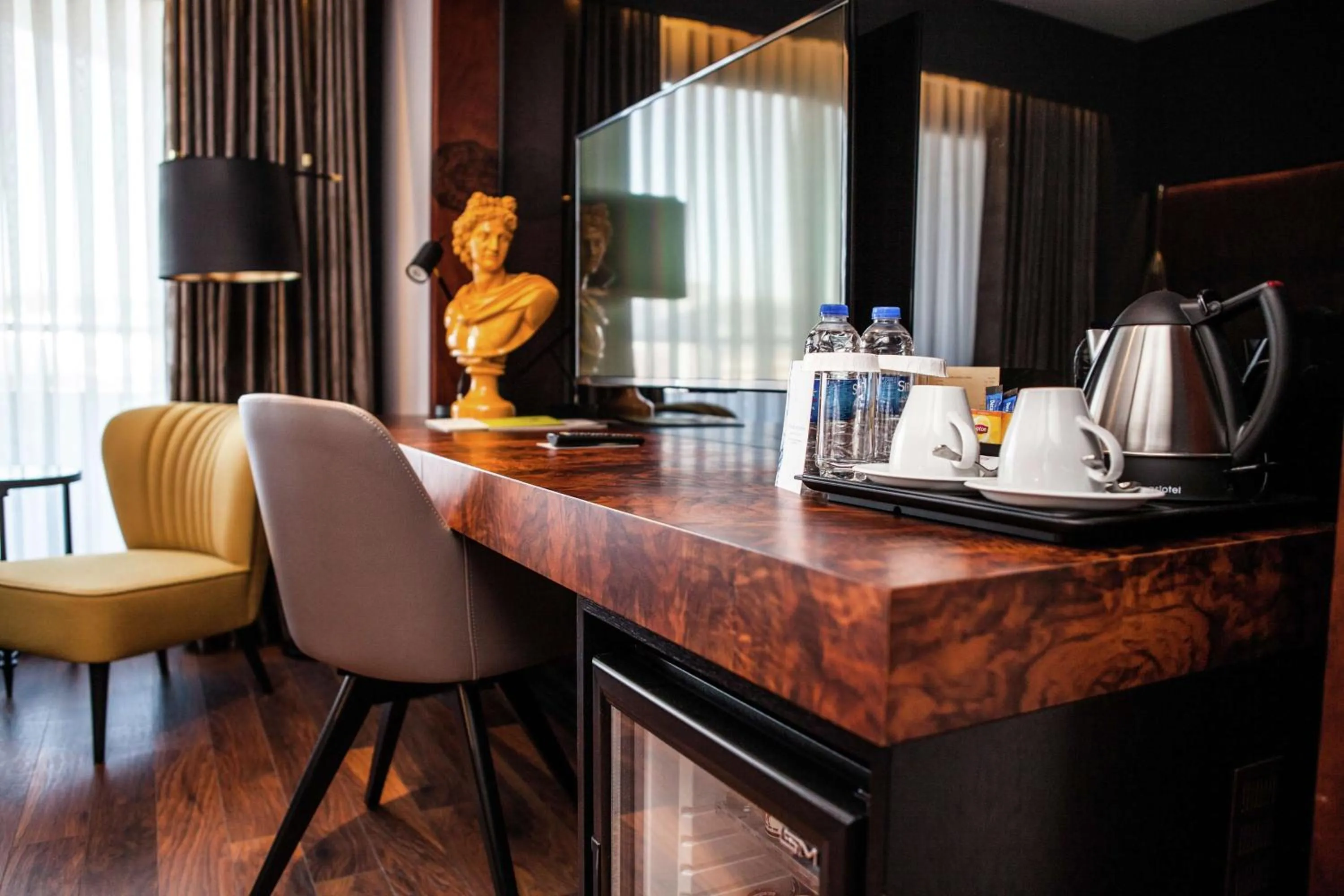 Bed in DoubleTree By Hilton Izmir Airport