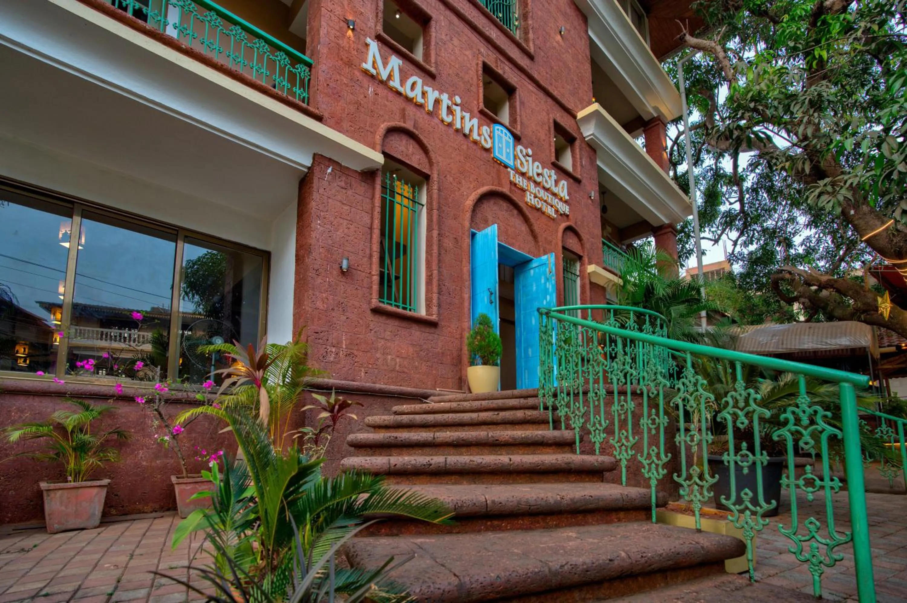 Facade/entrance in Resort Martins Siesta , A Portuguese Heritage Resort in Calangute