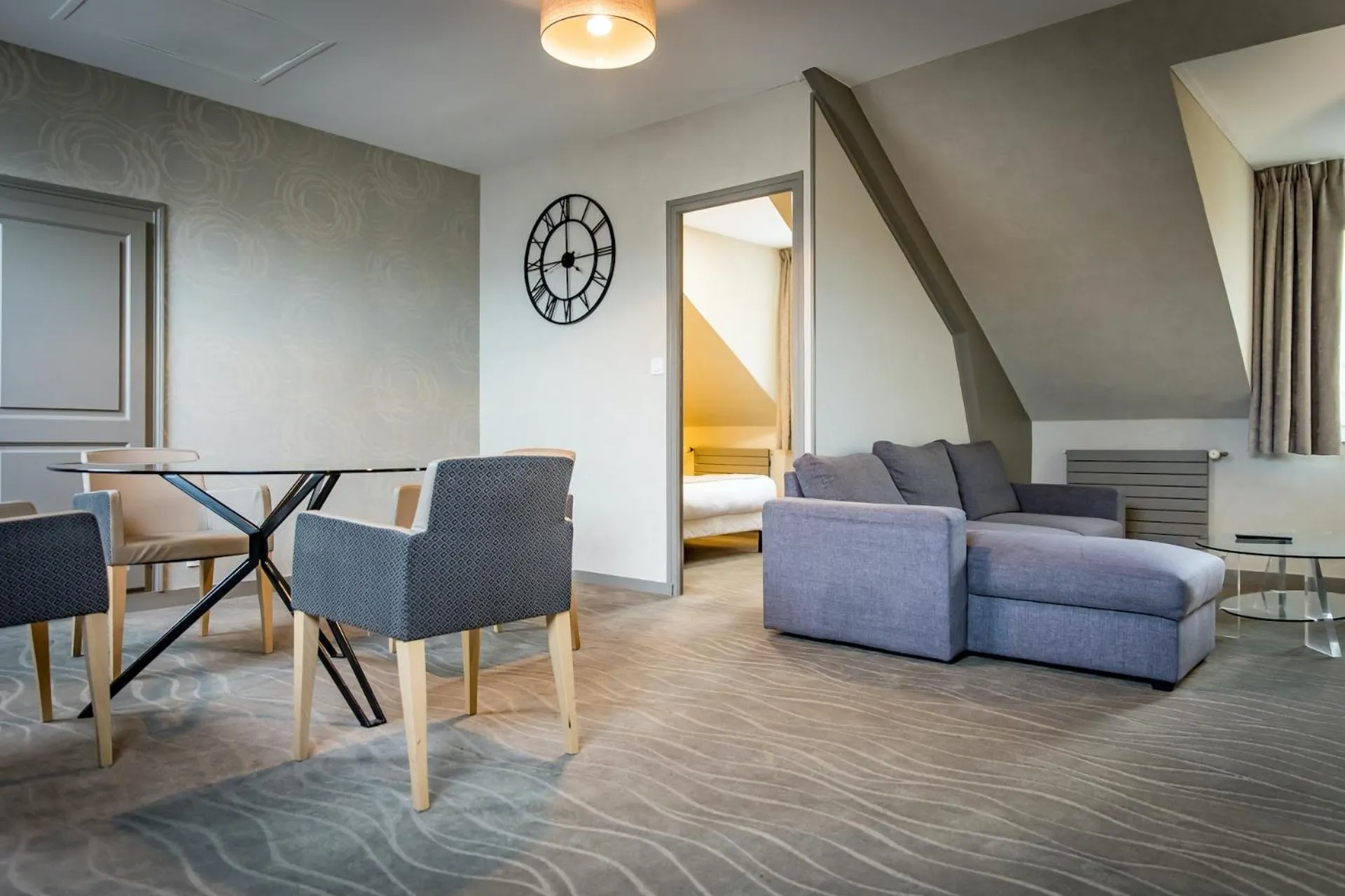 Dining area in Hôtel De Brunville & Spa