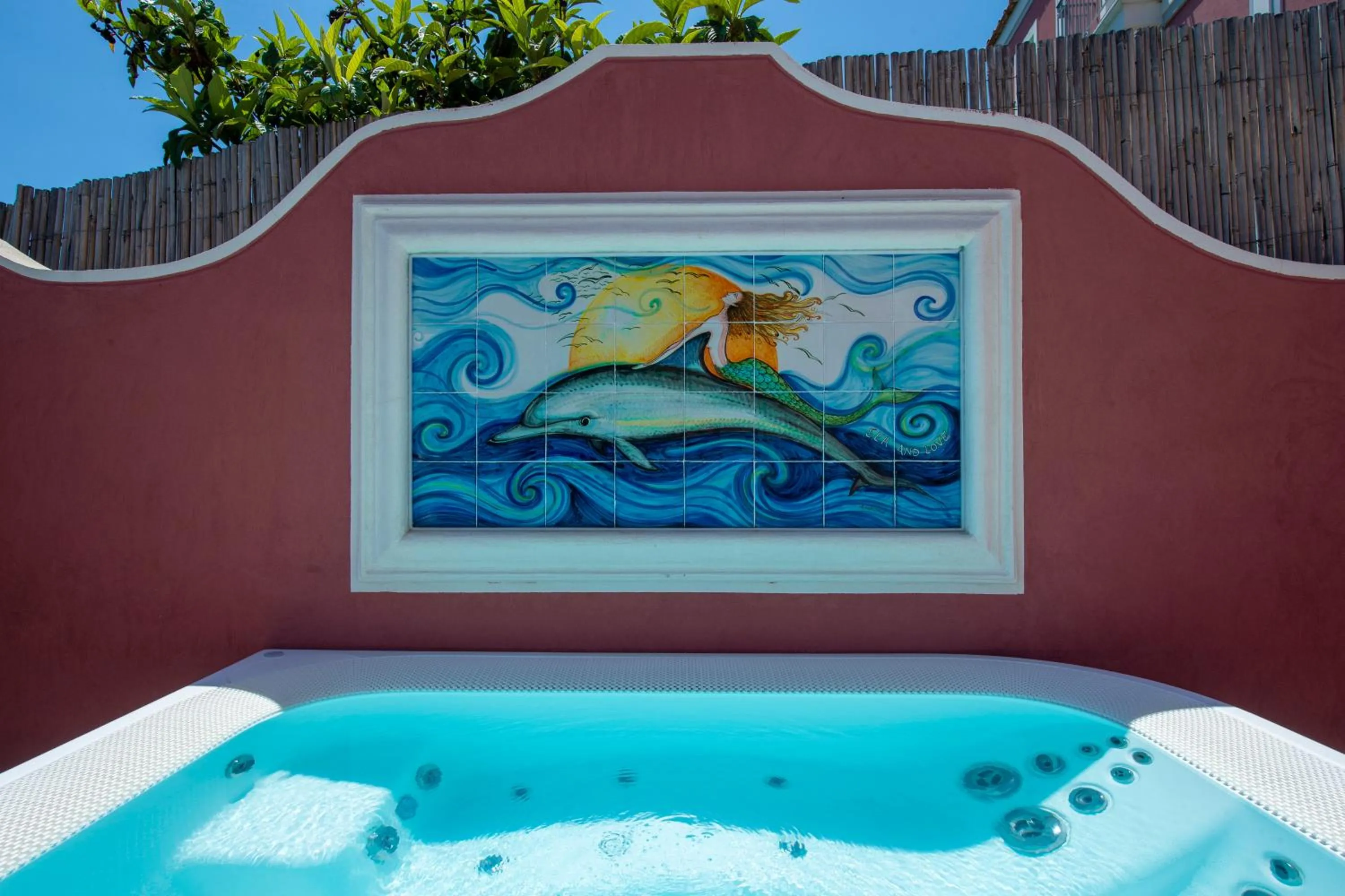 Open Air Bath in Palazzo Rocco Villa Sunshining in Love