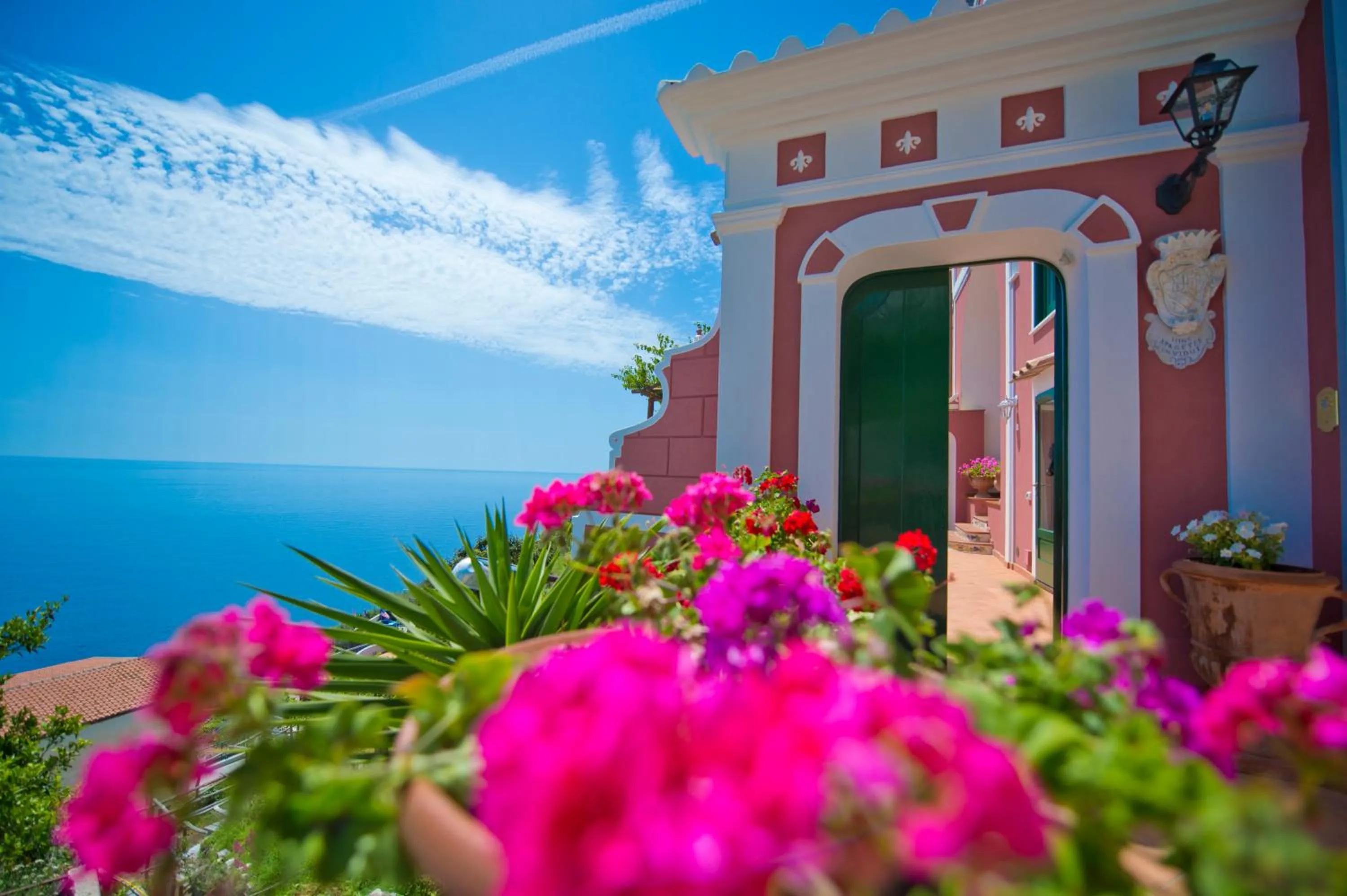 Facade/entrance in Palazzo Rocco Villa Sunshining in Love