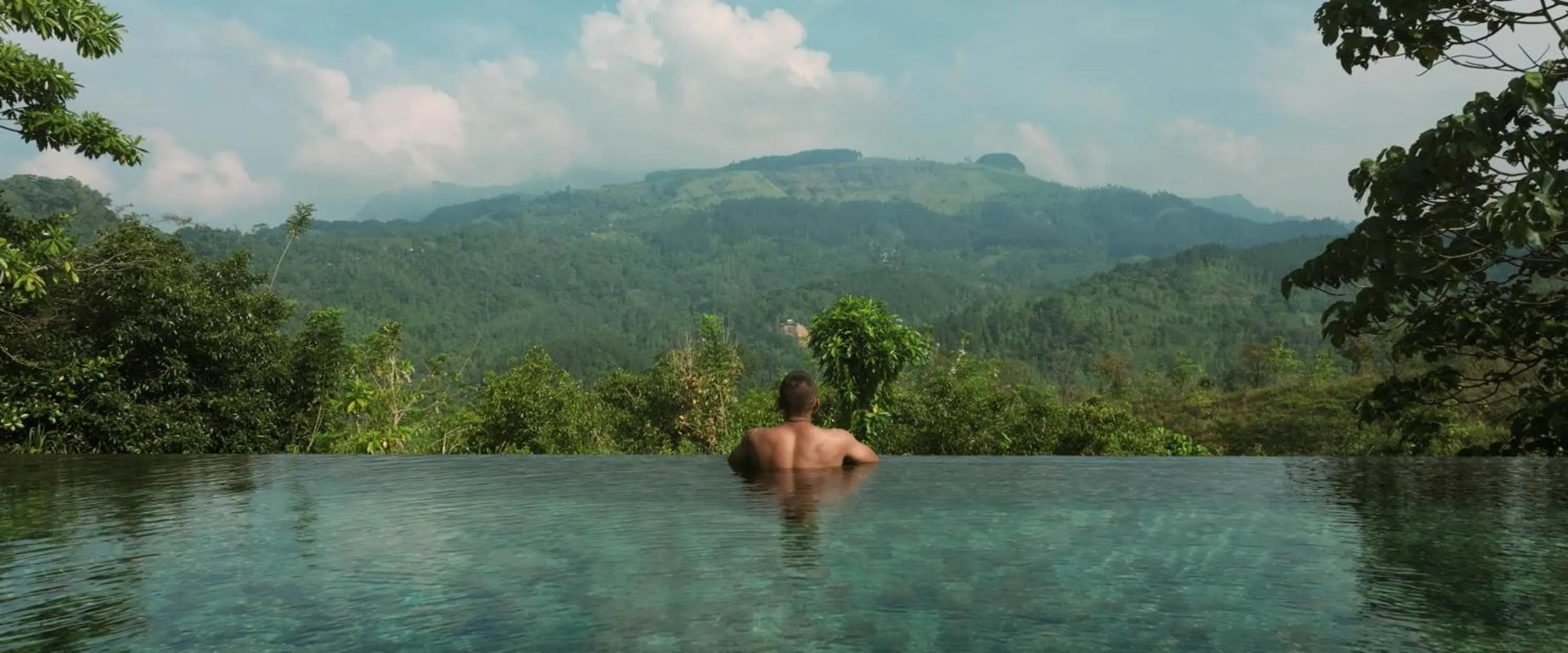 Swimming pool in Santani Wellness Kandy
