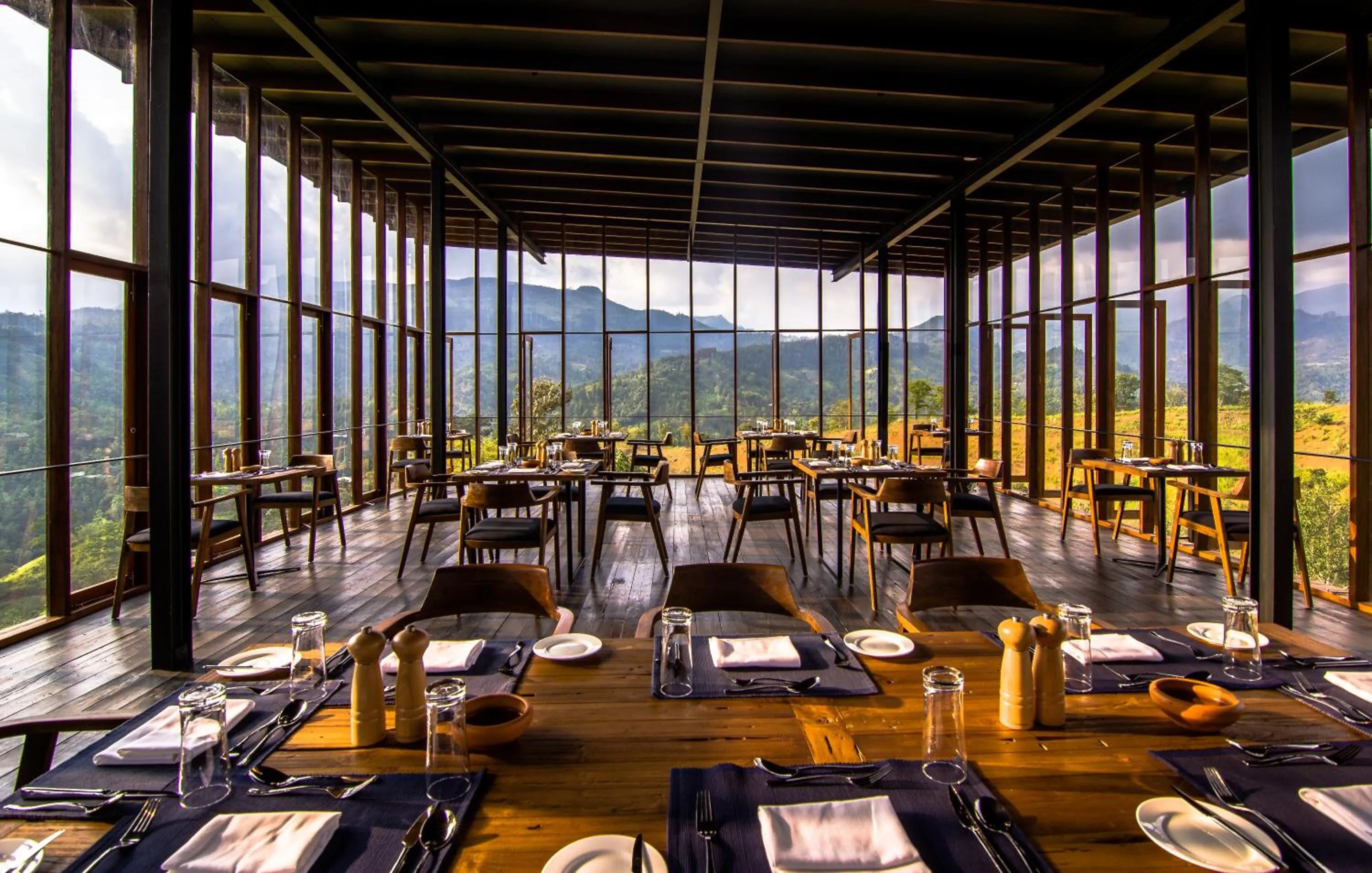 Restaurant/places to eat in Santani Wellness Kandy