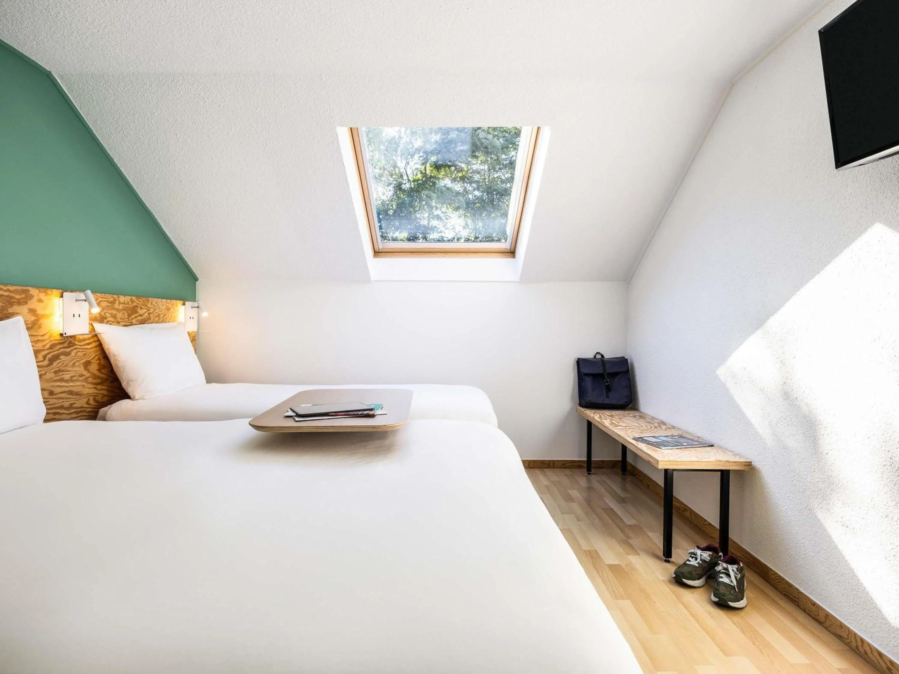 Bedroom, Bed in greet Brussels Airport Zaventem