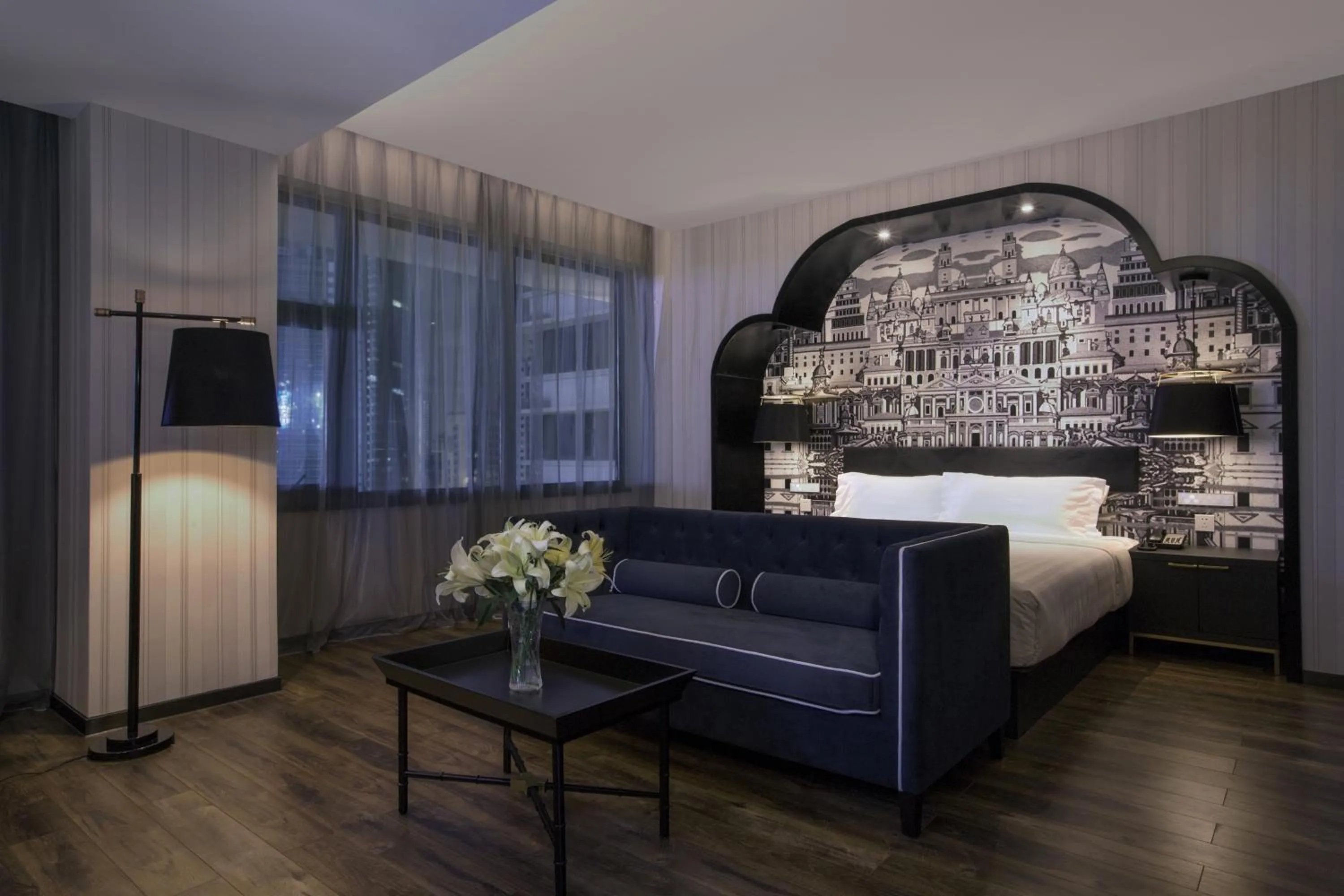 Decorative detail, Bed in Crystal Orange Hotel Guangzhou Taojin Branch