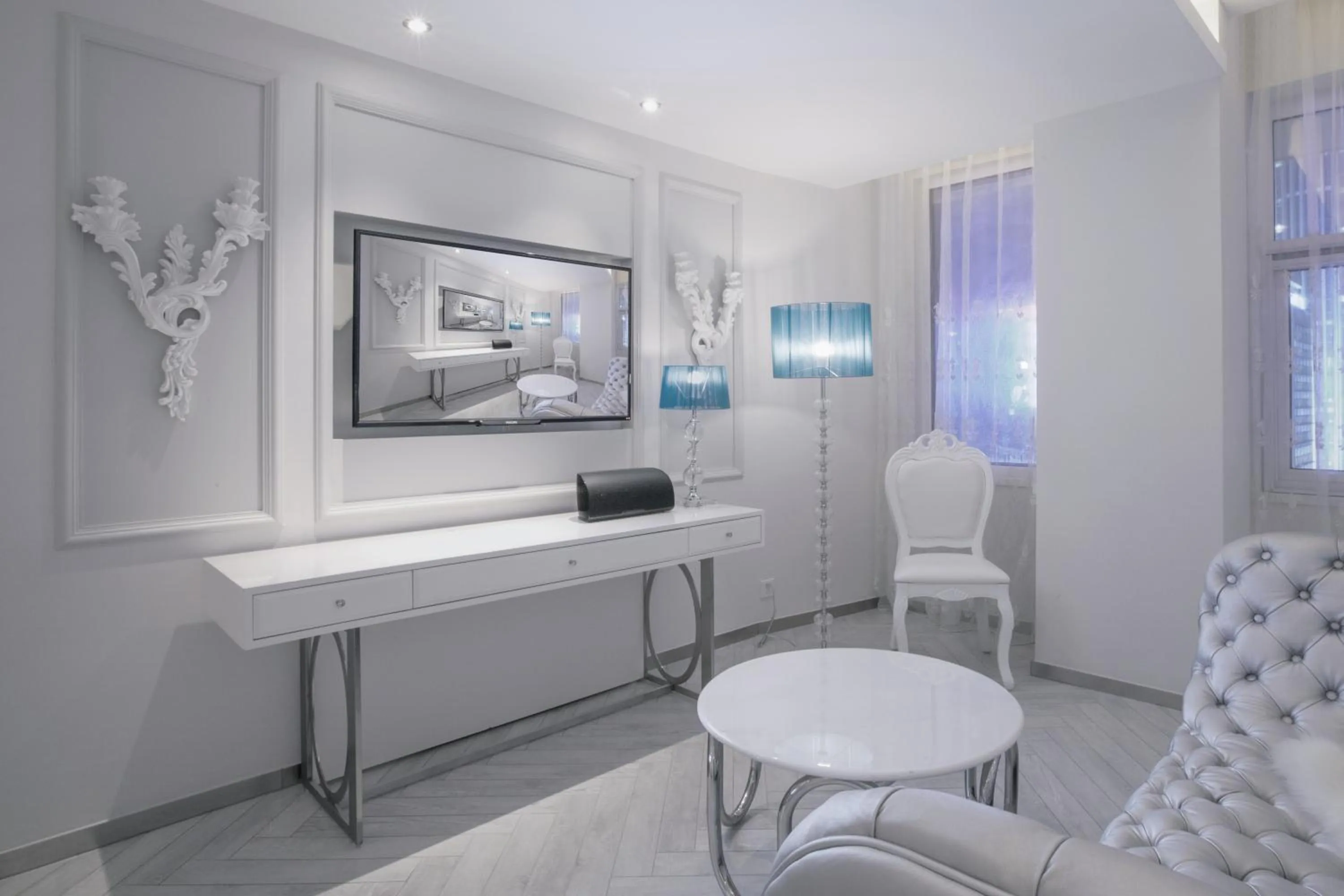 Decorative detail in Crystal Orange Hotel Guangzhou Taojin Branch