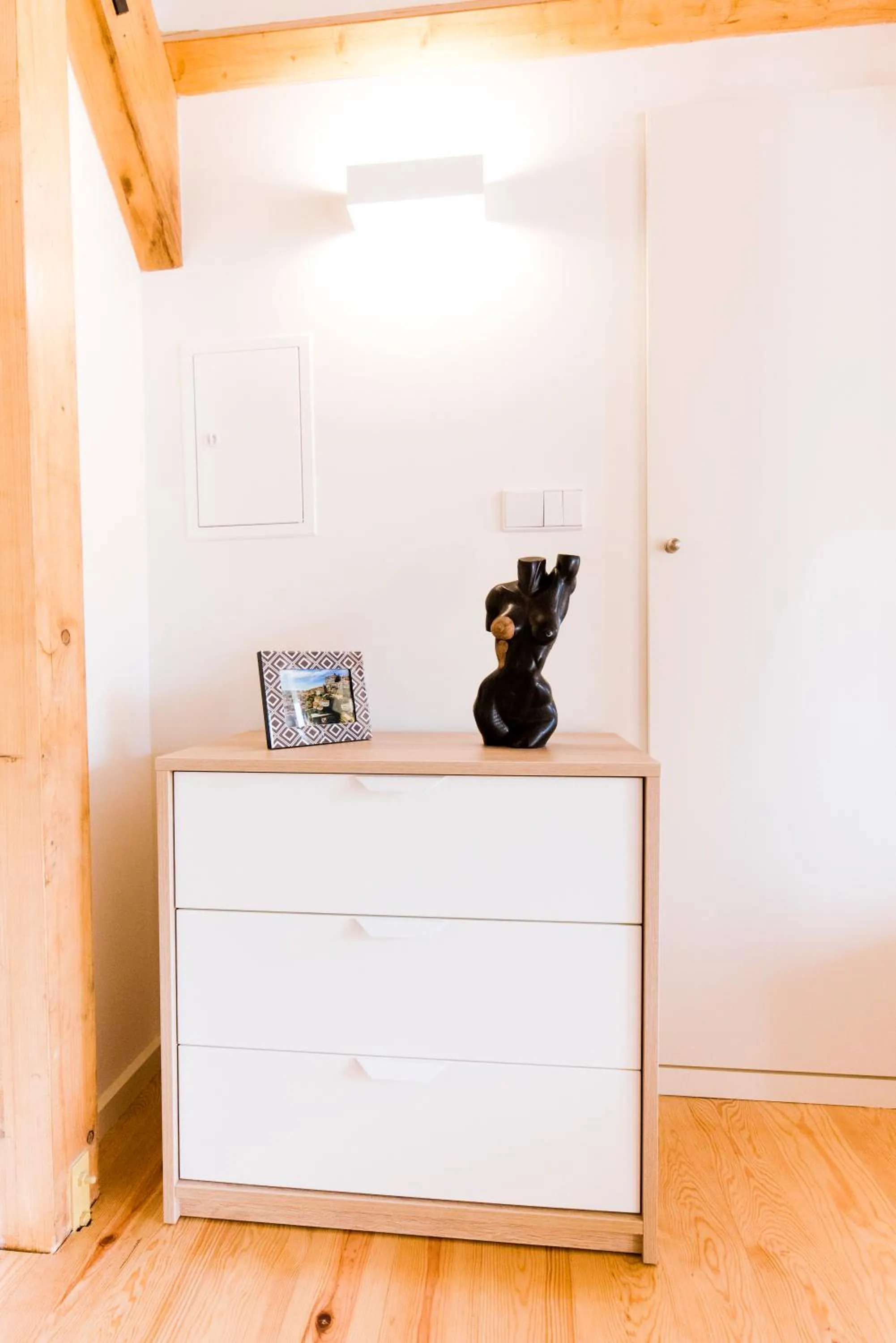 Decorative detail in Oporto Trendy River