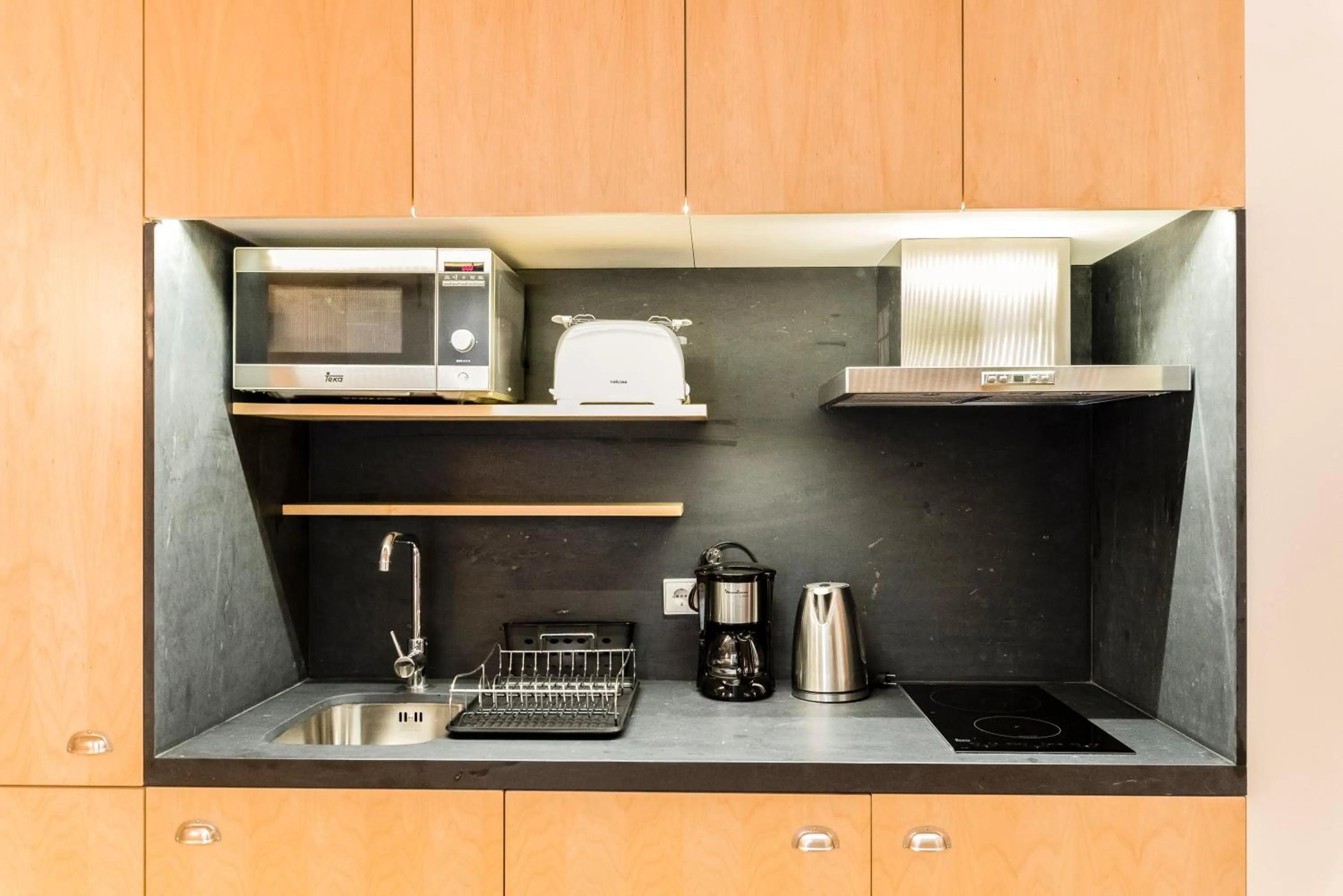 Coffee/tea facilities in Oporto Trendy River