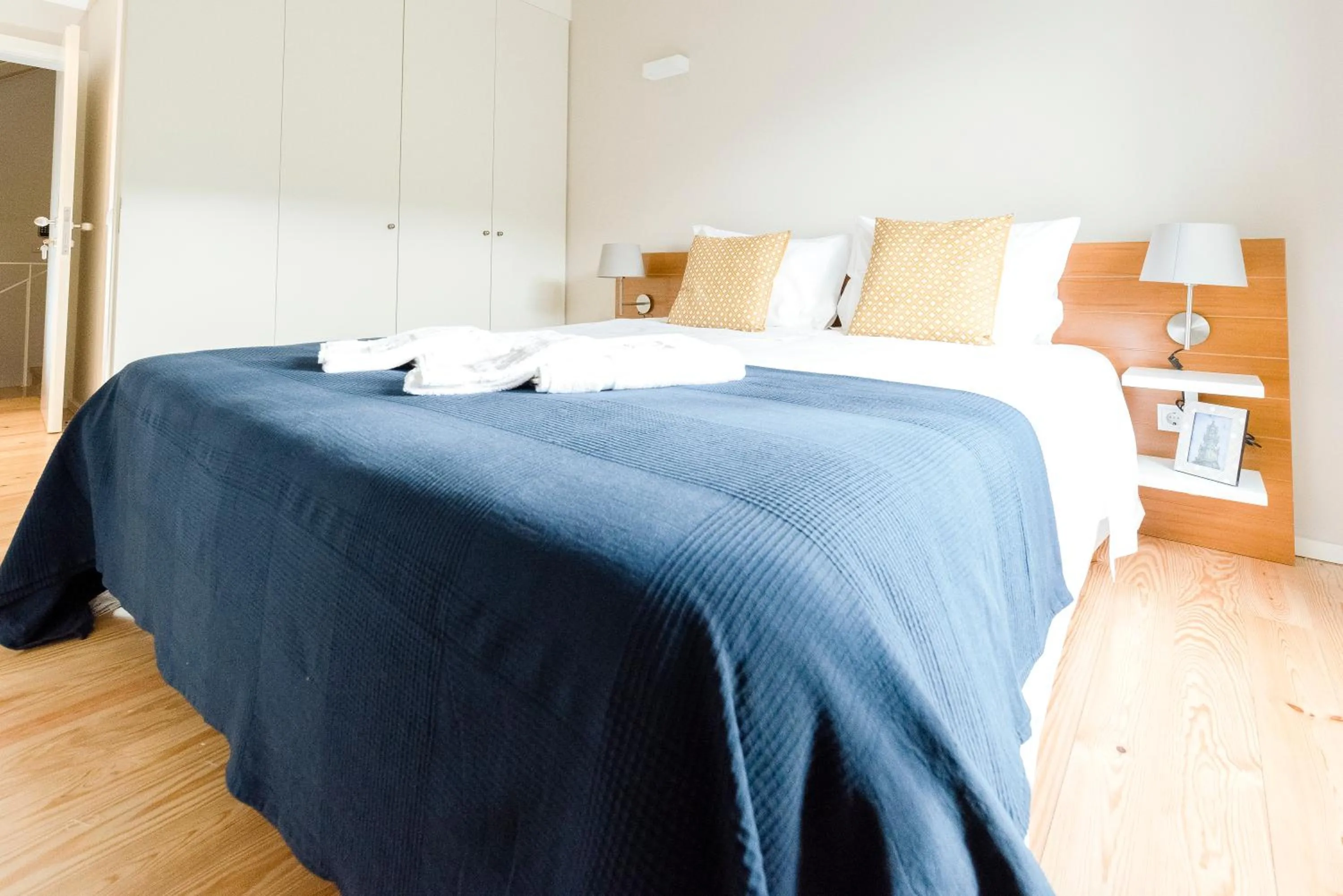 Bed in Oporto Trendy River