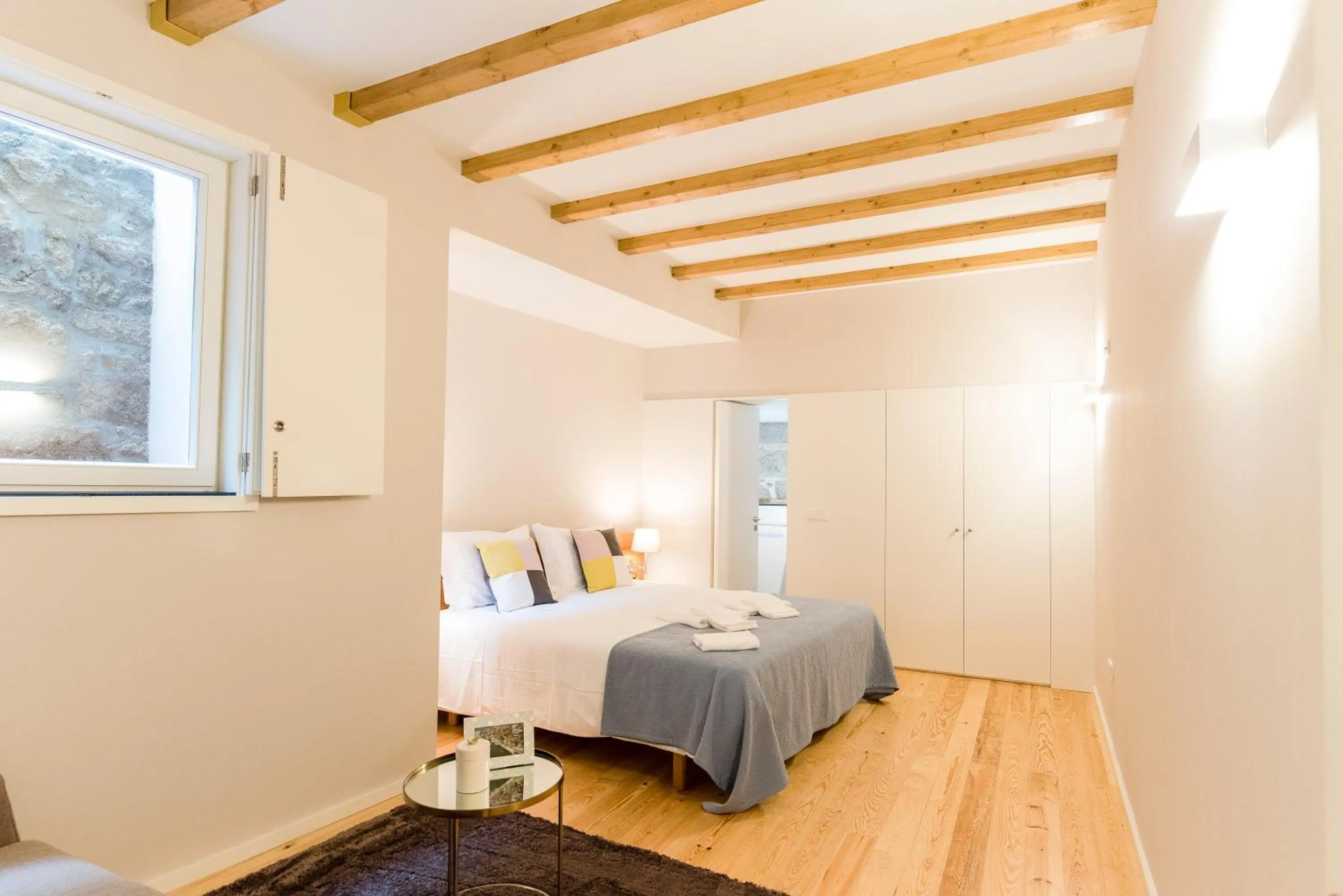 Bed in Oporto Trendy River