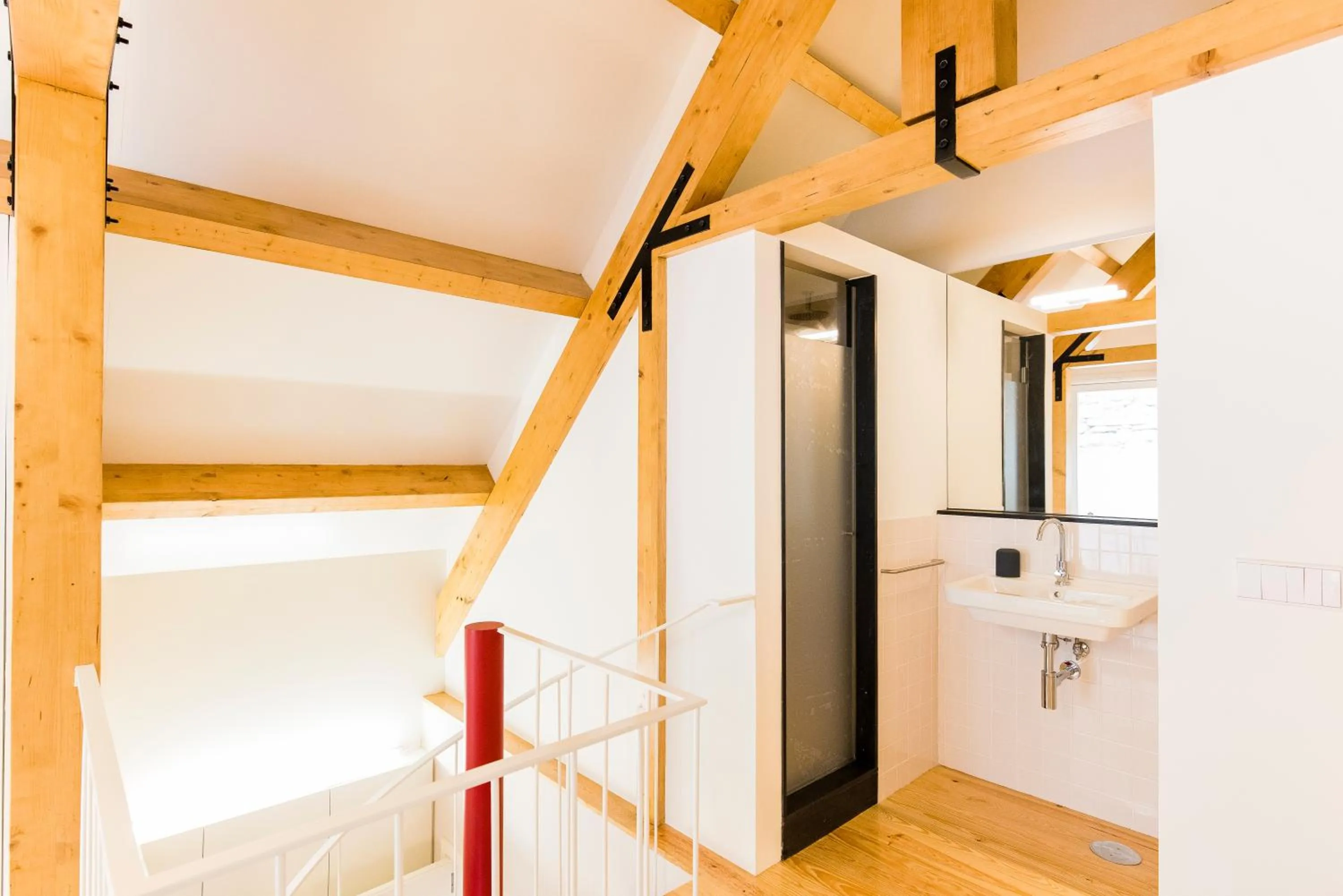 Bathroom in Oporto Trendy River