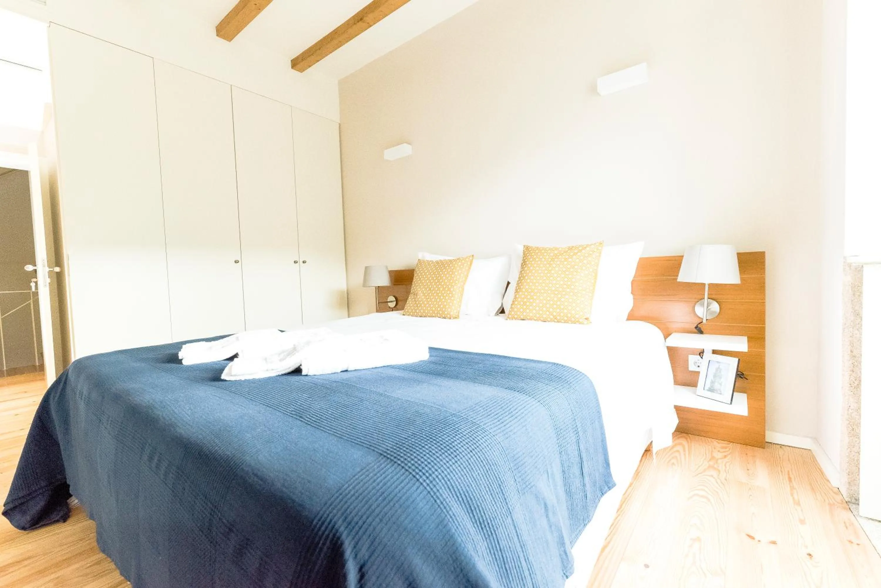 Bed in Oporto Trendy River