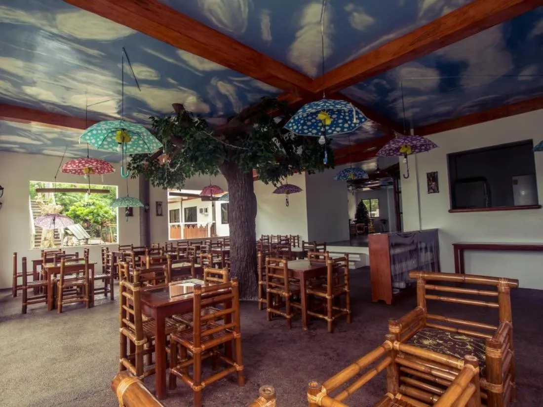 Restaurant/places to eat in Oasis Resort and Spa