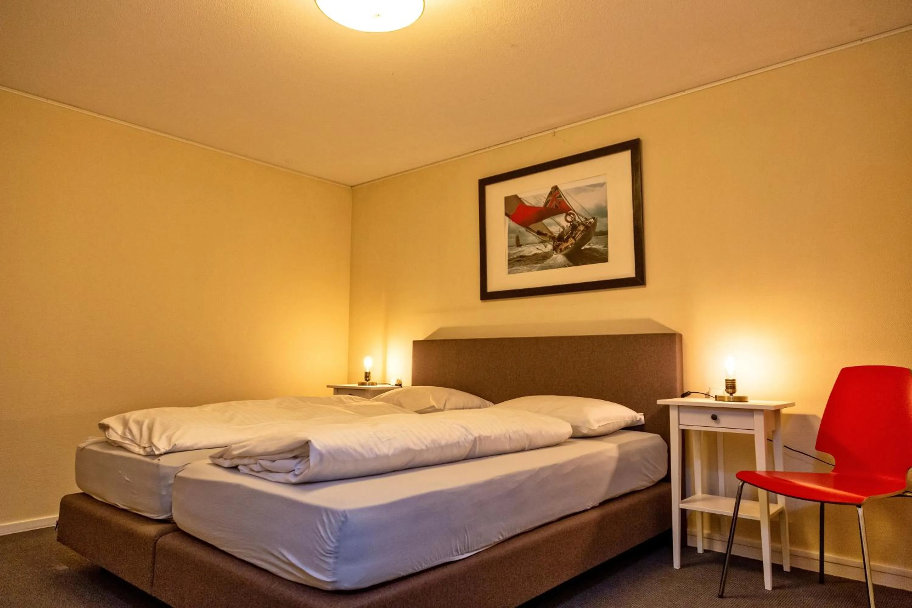 Bedroom, Bed in Woonboot Sweltsje