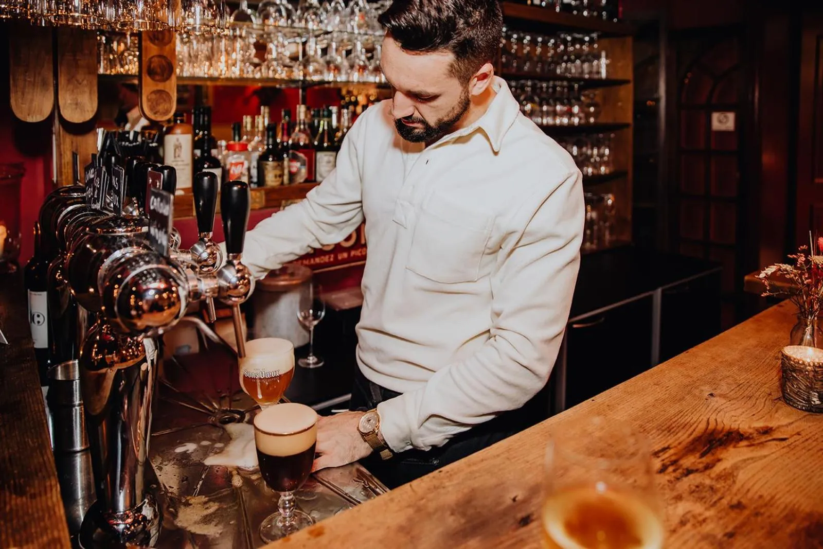 Lounge or bar in Hotel Rose Red