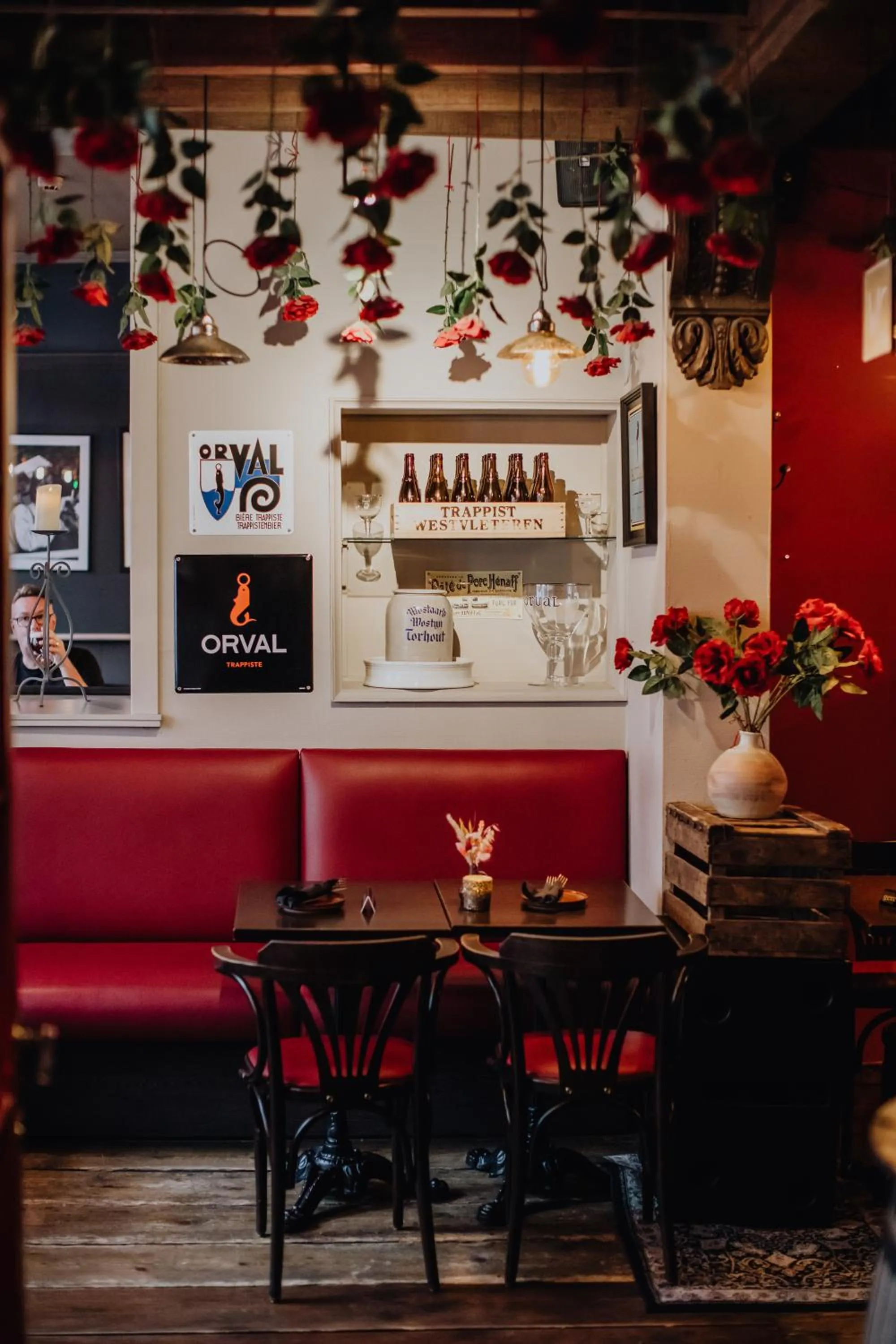 Lounge or bar in Hotel Rose Red