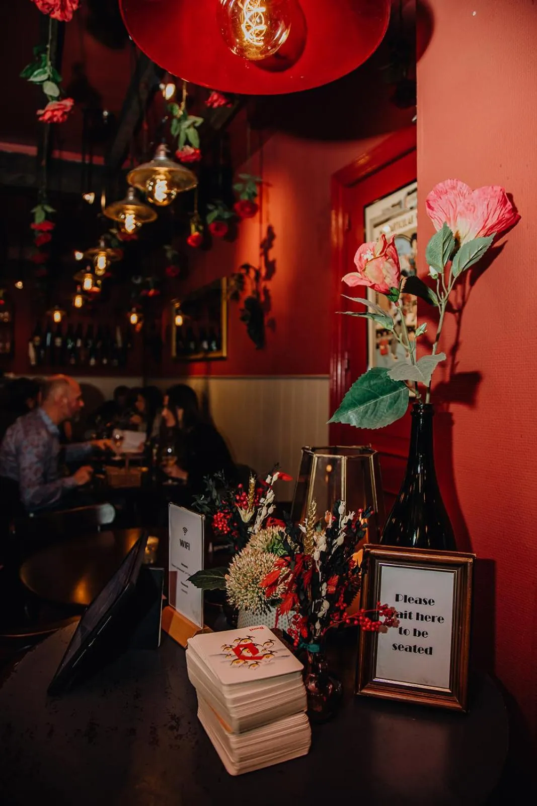 Food and drinks in Hotel Rose Red