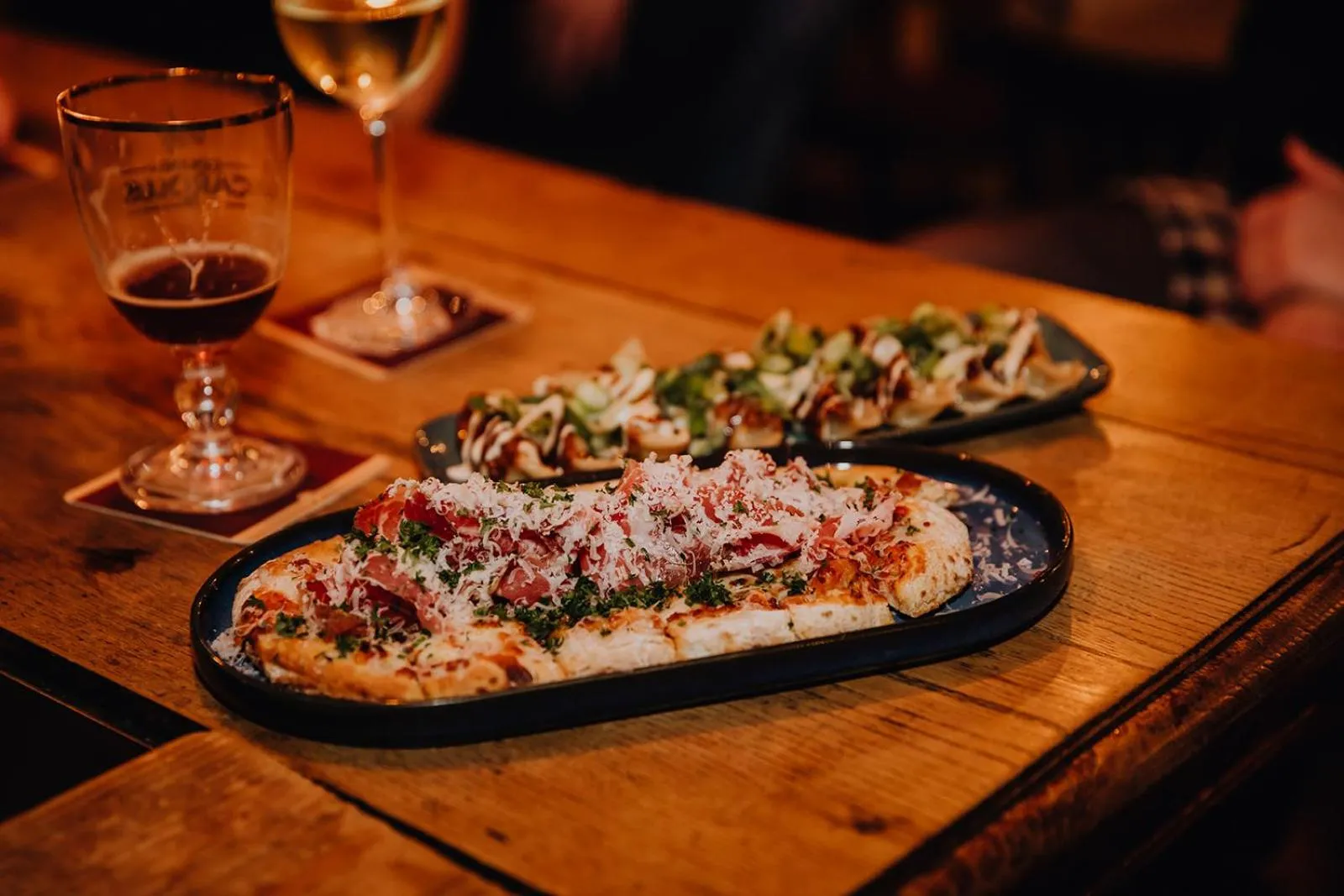 Food and drinks in Hotel Rose Red